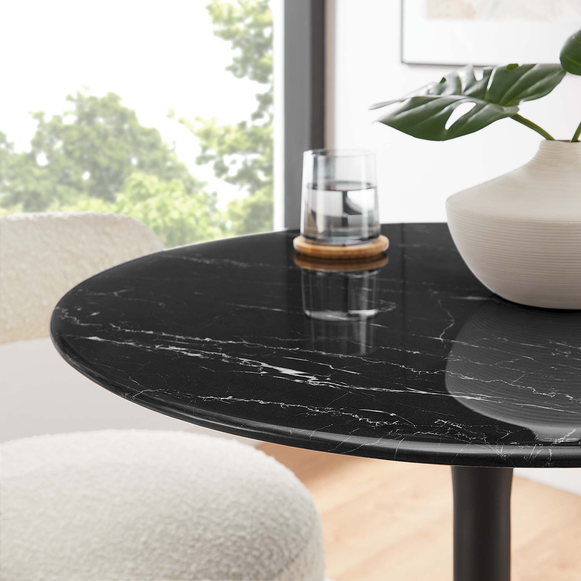 Modway Lippa 28" Round Faux Marble Dining Table