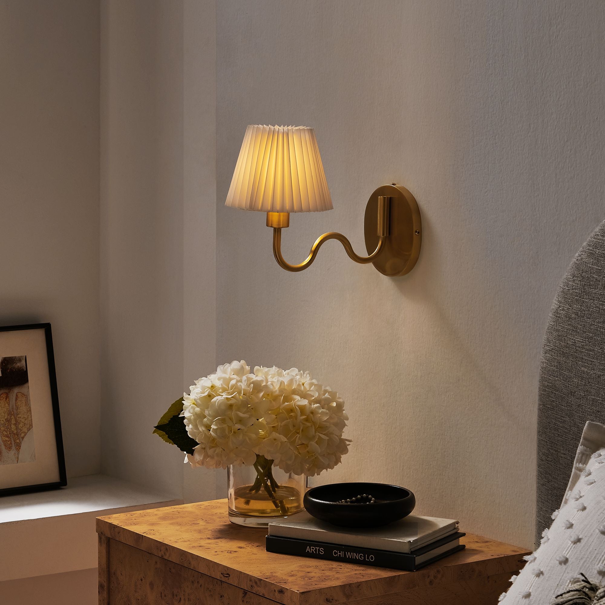 Modway Wave Squiggle Arm Wall Sconce