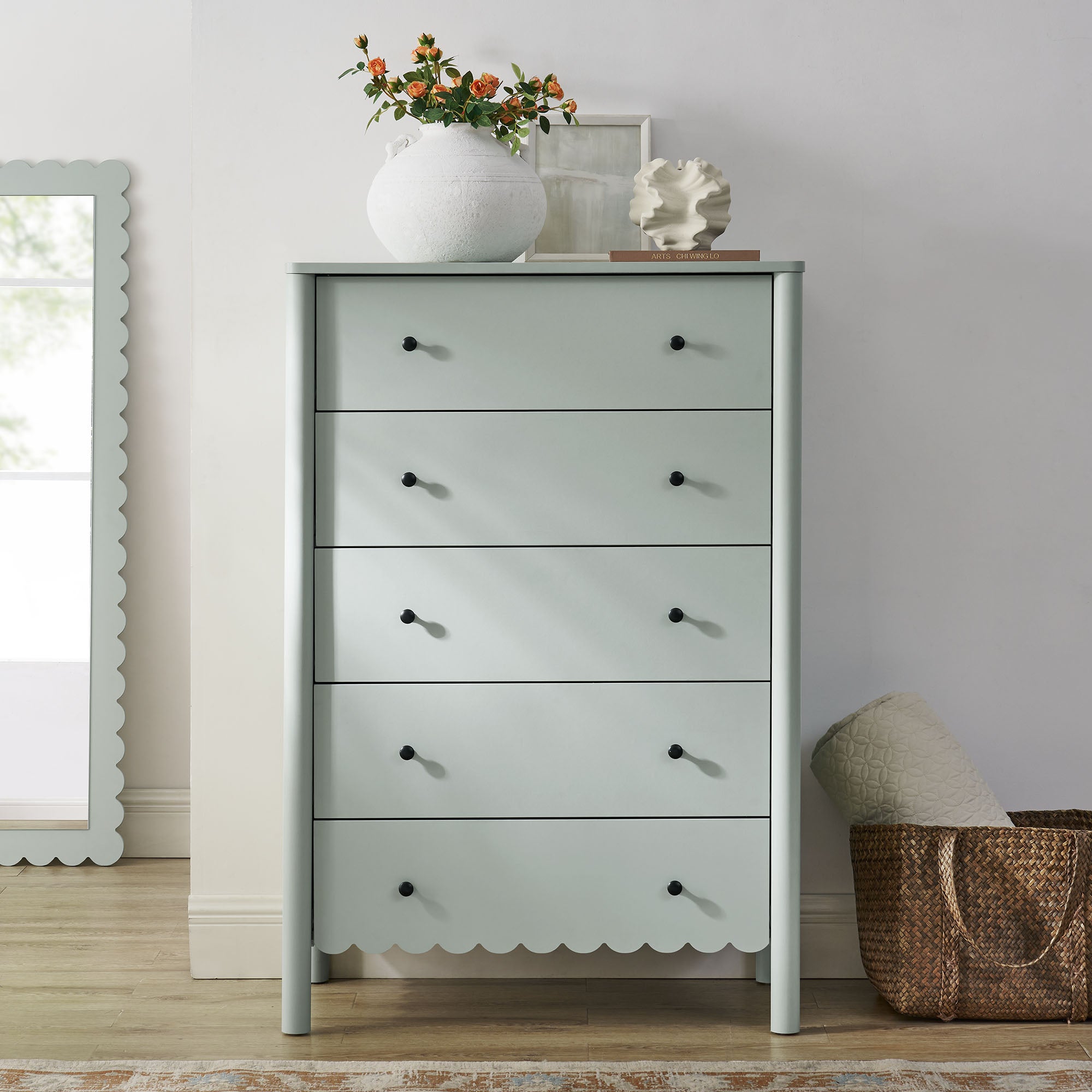 Modway Emmeline Scalloped 5-Drawer Chest