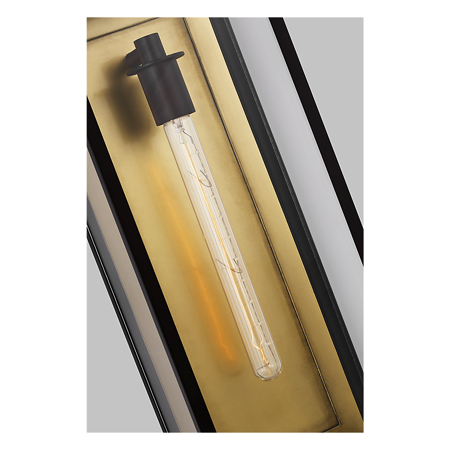 Freeport XL Wall Lantern