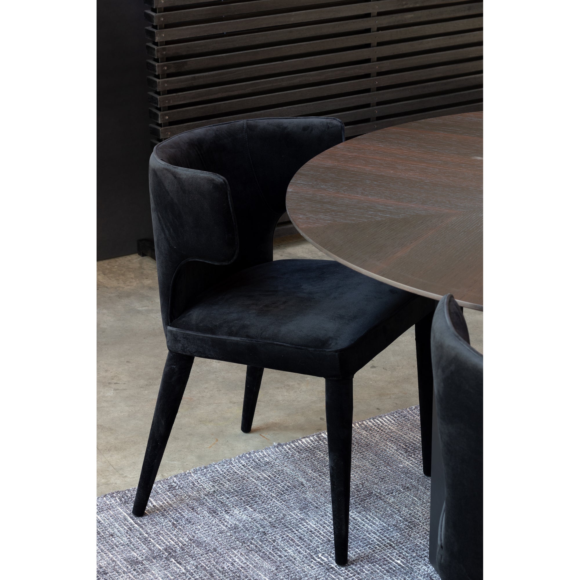 Moes Jennaya Dining Chair Black EH-1103-02