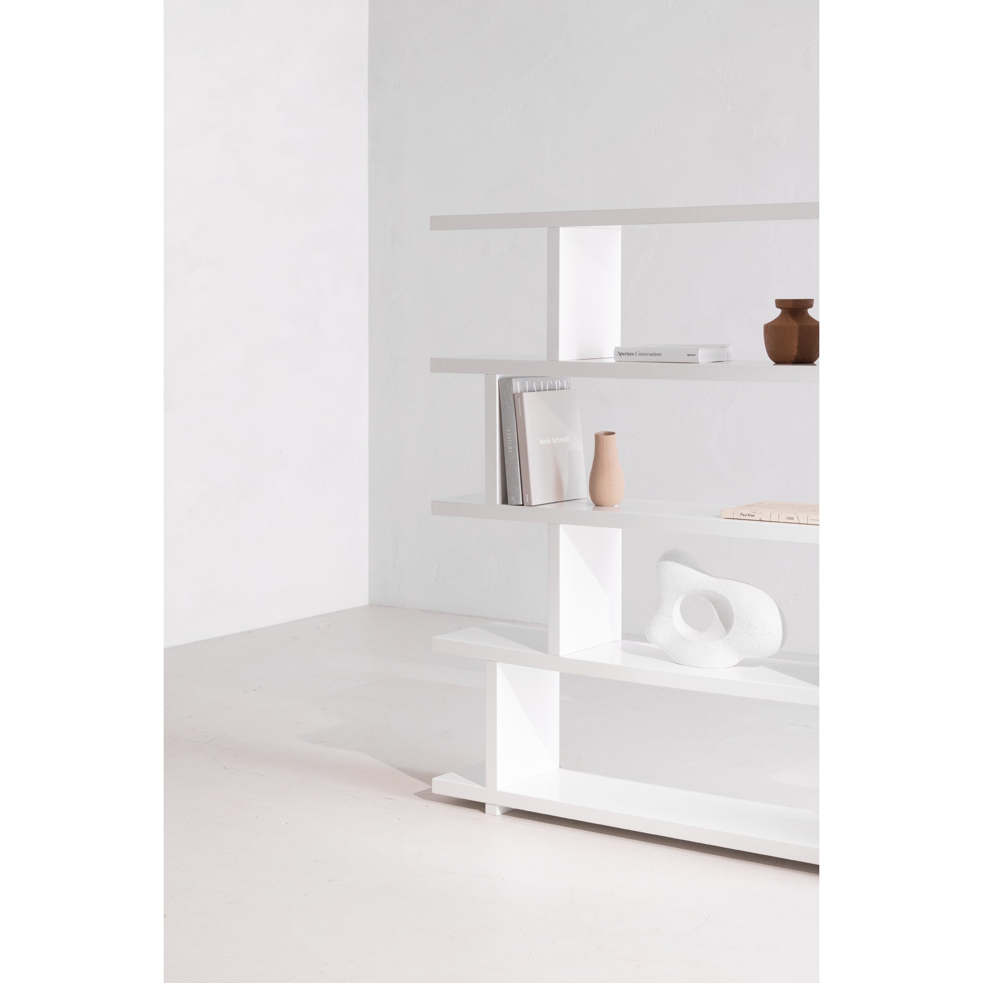 Moes Miri Large Shelf White ER-1073-18