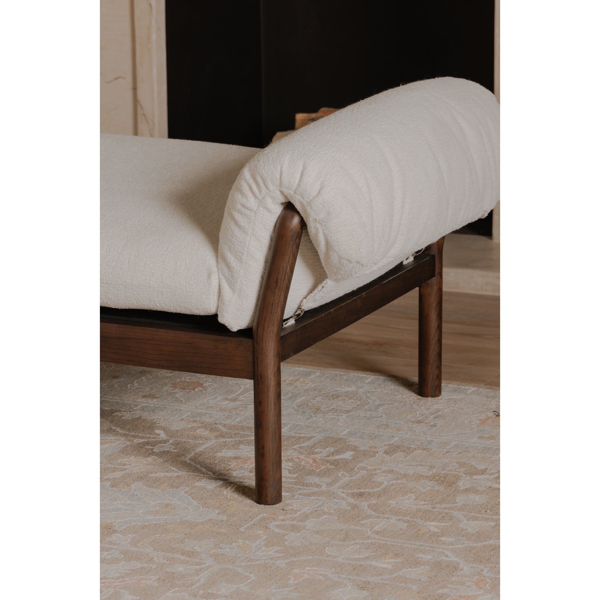 Moes Cardero Daybed Ivory EW-1039-05