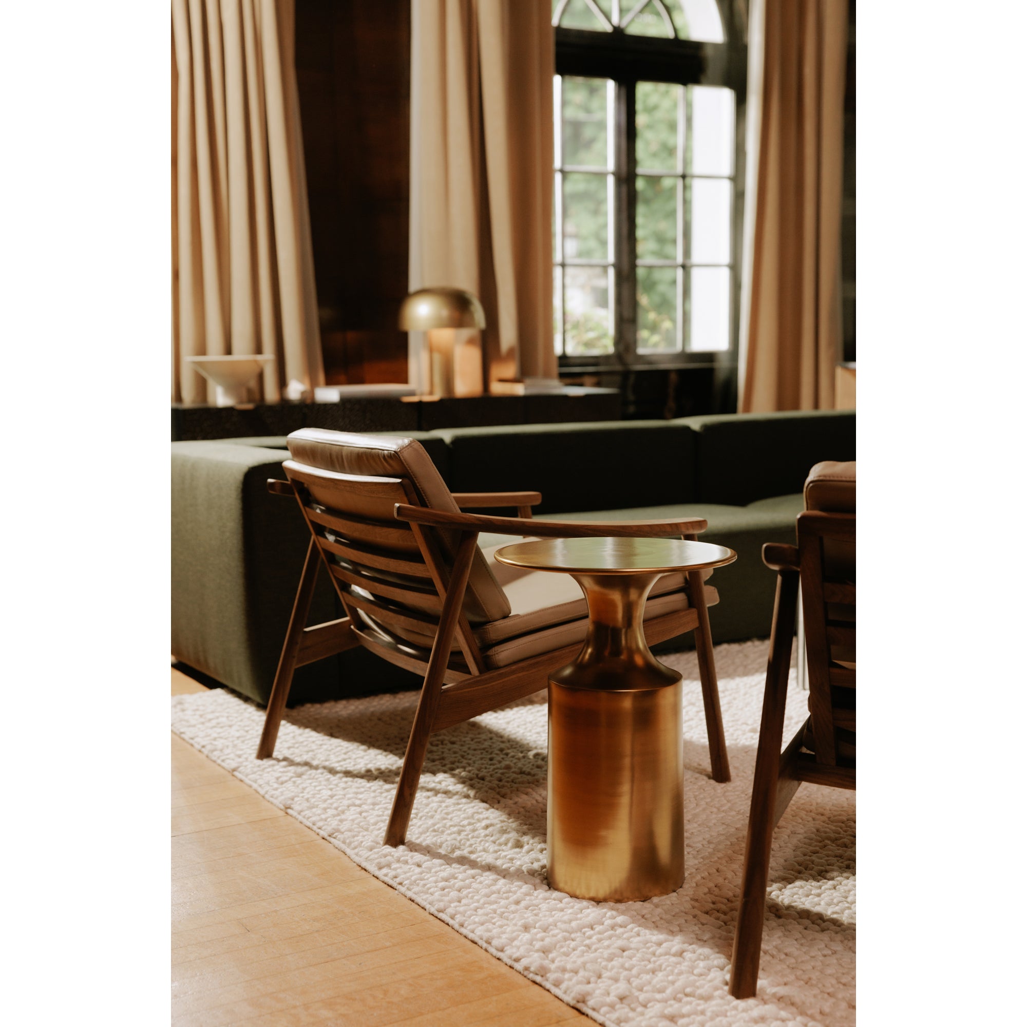 Moes Rassa Accent Table Gold FI-1105-32