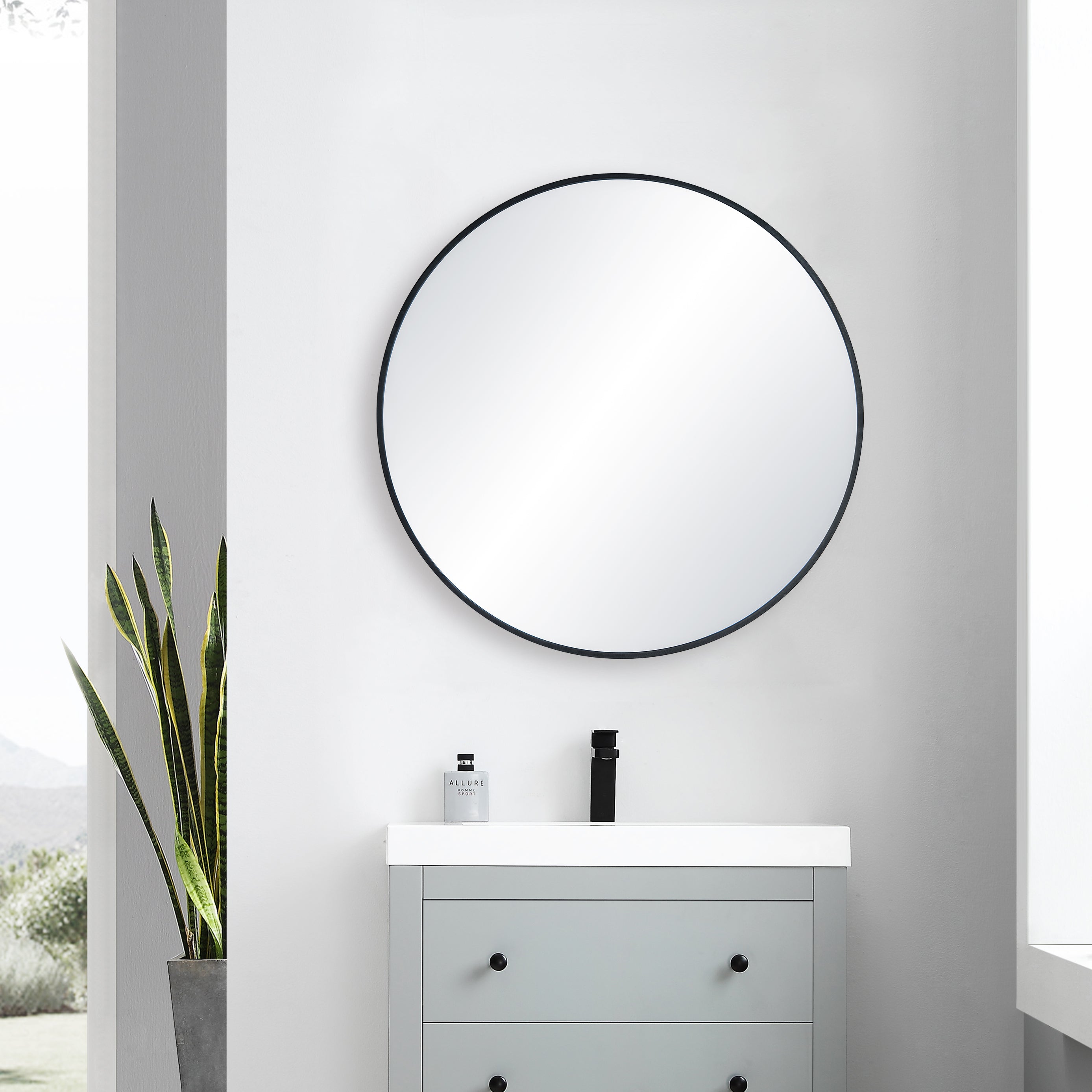 32" Round Metal Frame Shatterproof Wall Mount Mirror