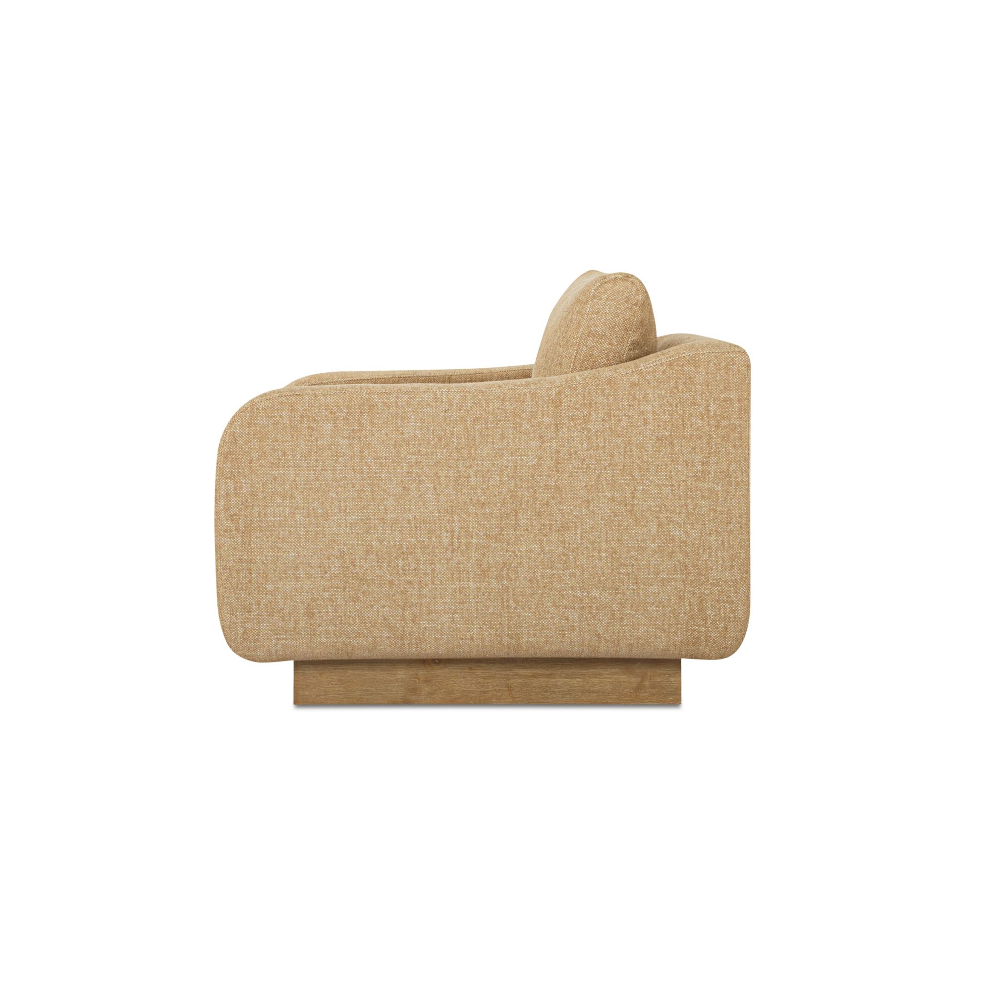 Moes Keane Lounge Chair Ochre FO-1046-09