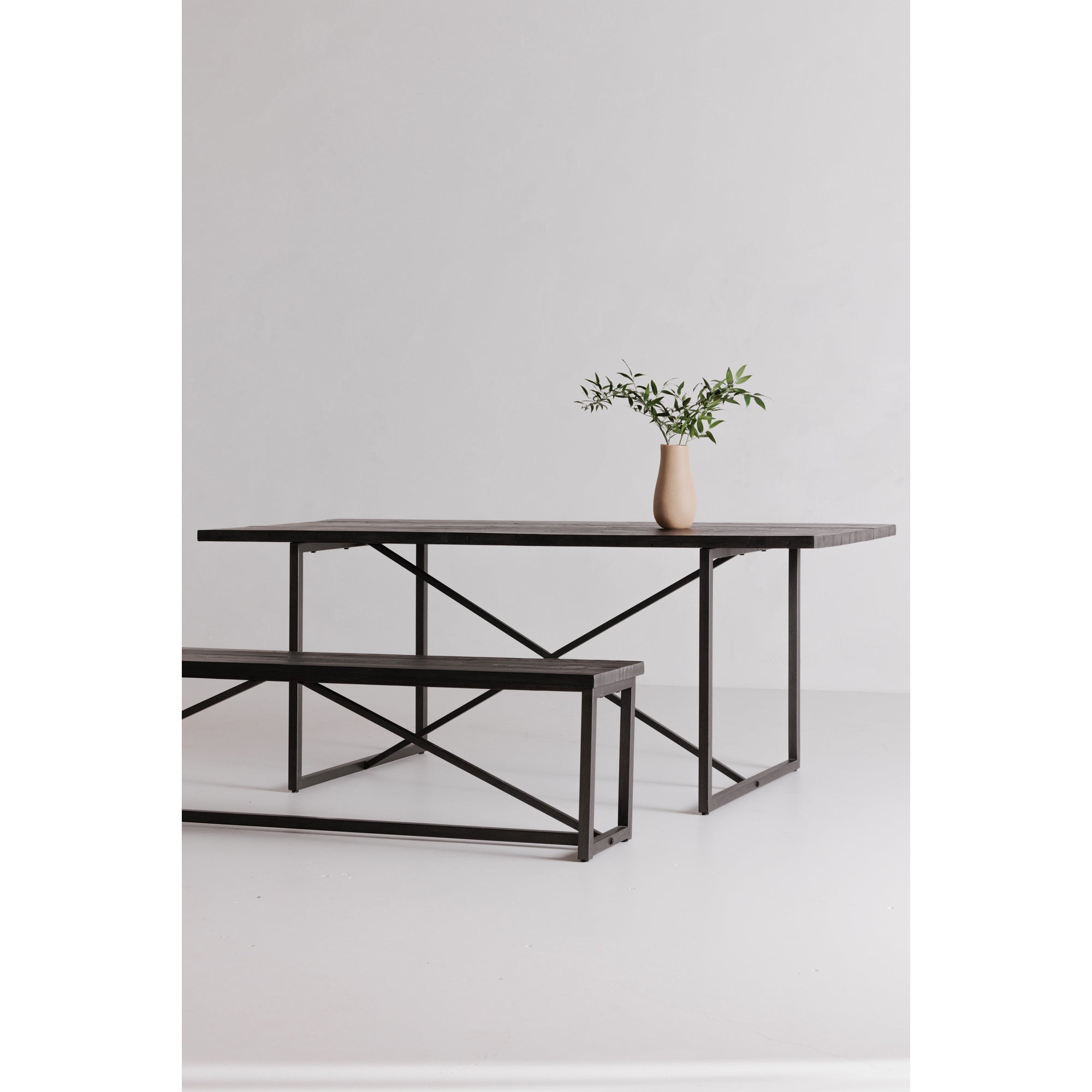 Moes Sierra Bench Black FR-1018-02