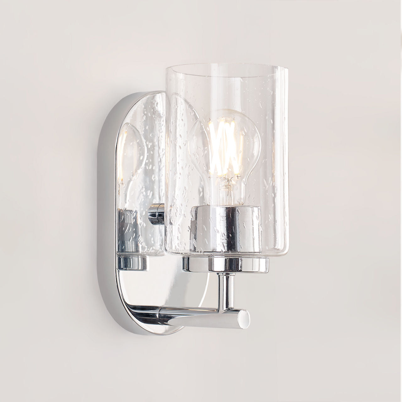 Oslo One Light Wall / Bath Sconce