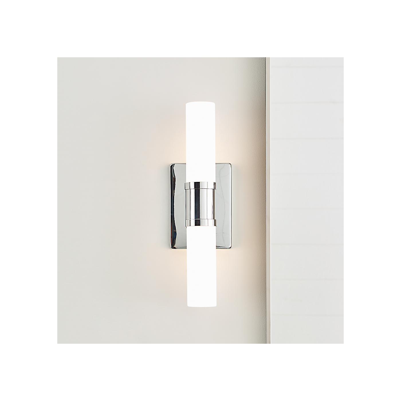 Visual Comfort Keaton 16" Bath Sconce