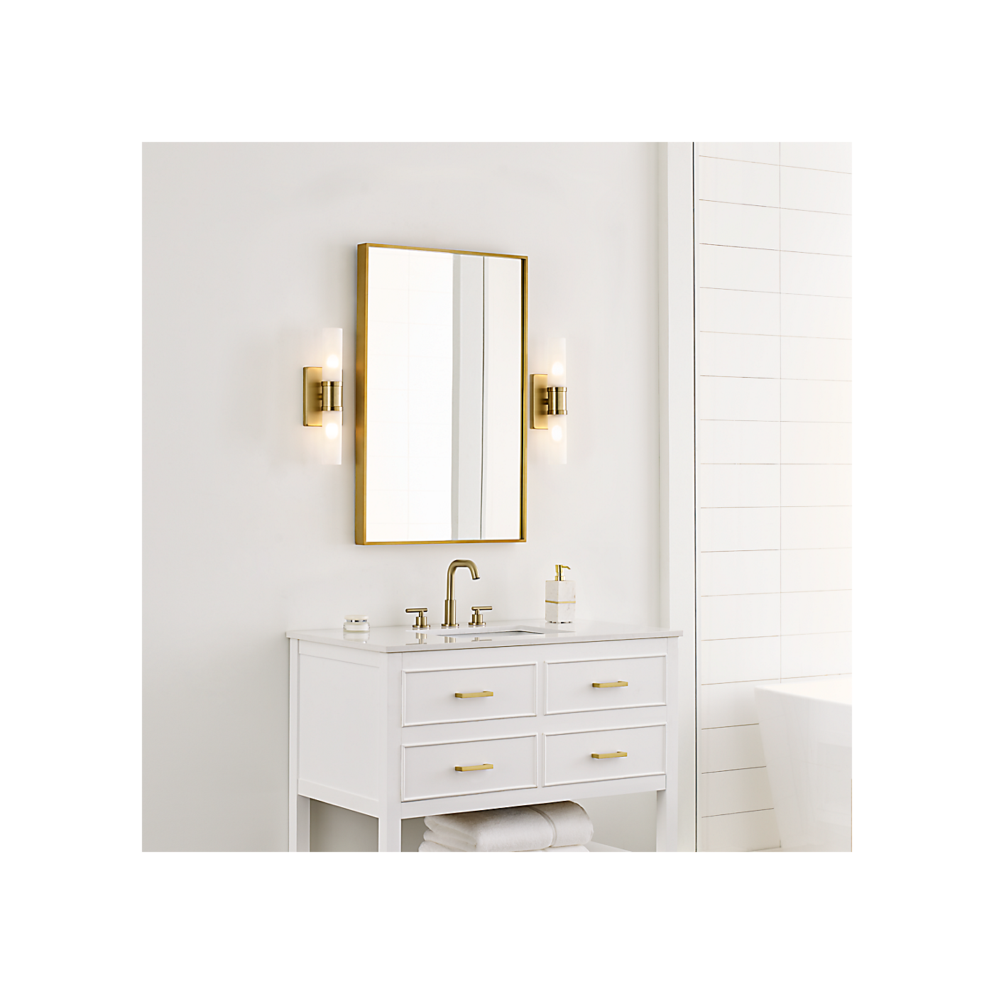Visual Comfort Keaton 16" Bath Sconce