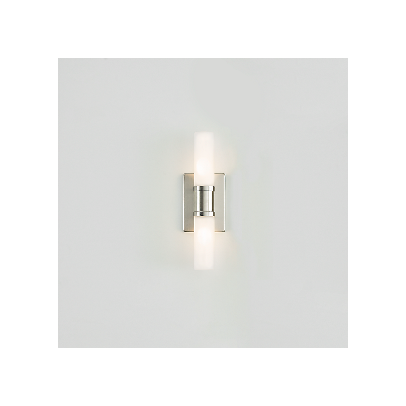 Visual Comfort Keaton 16" Bath Sconce