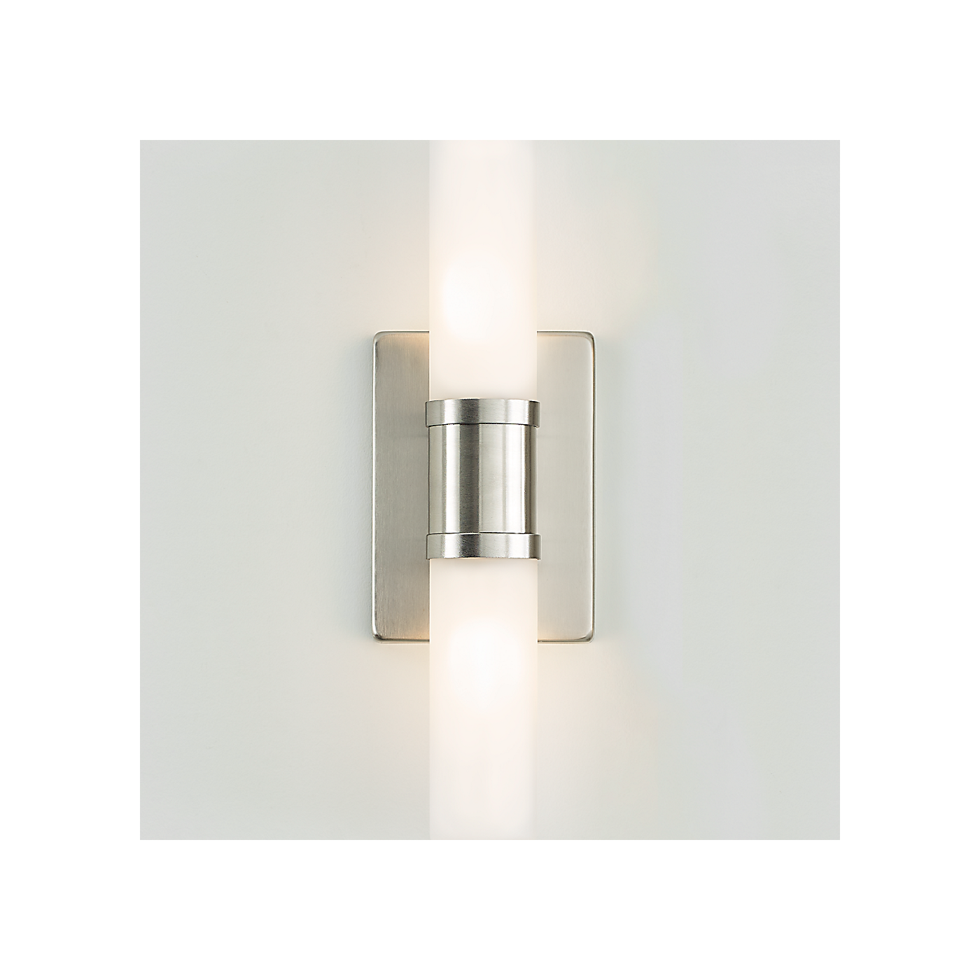 Visual Comfort Keaton 16" Bath Sconce