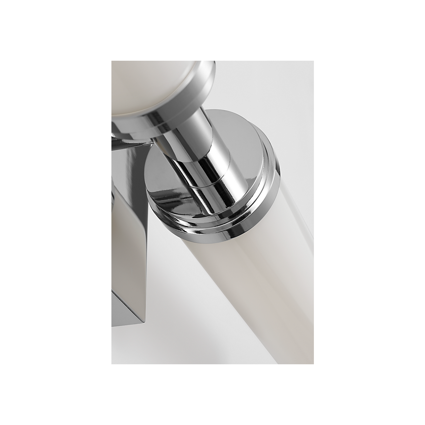 Visual Comfort Coles 24 LED Vanity