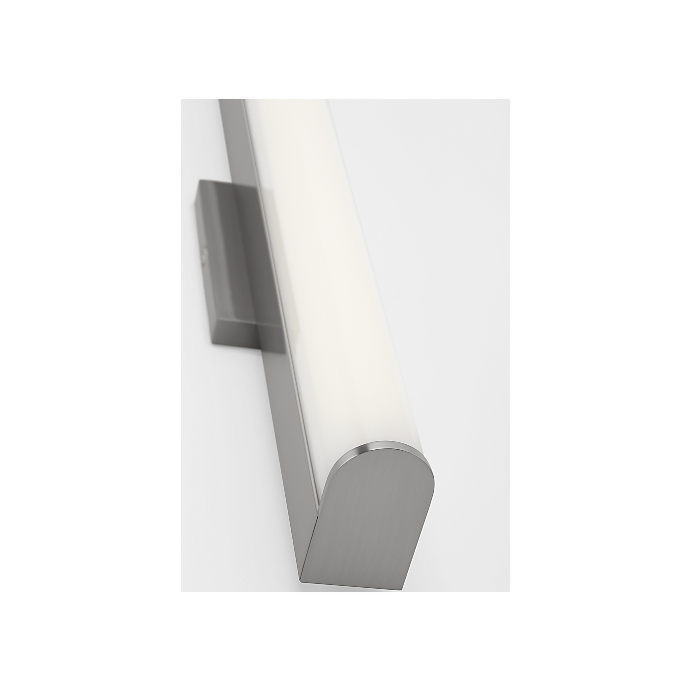 Visual Comfort Cavitt 18 LED Vanity