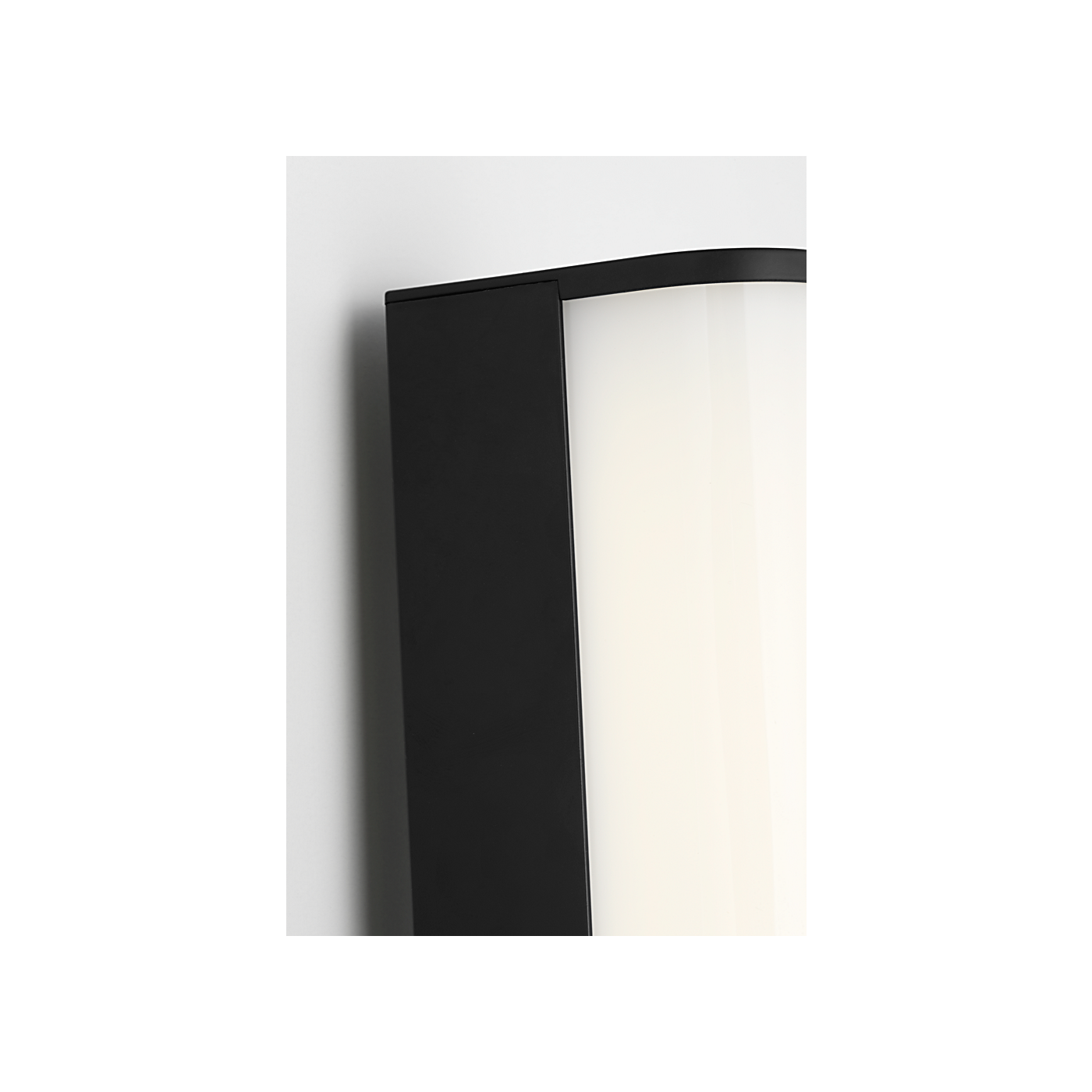 Visual Comfort Cavitt 18 LED Vanity