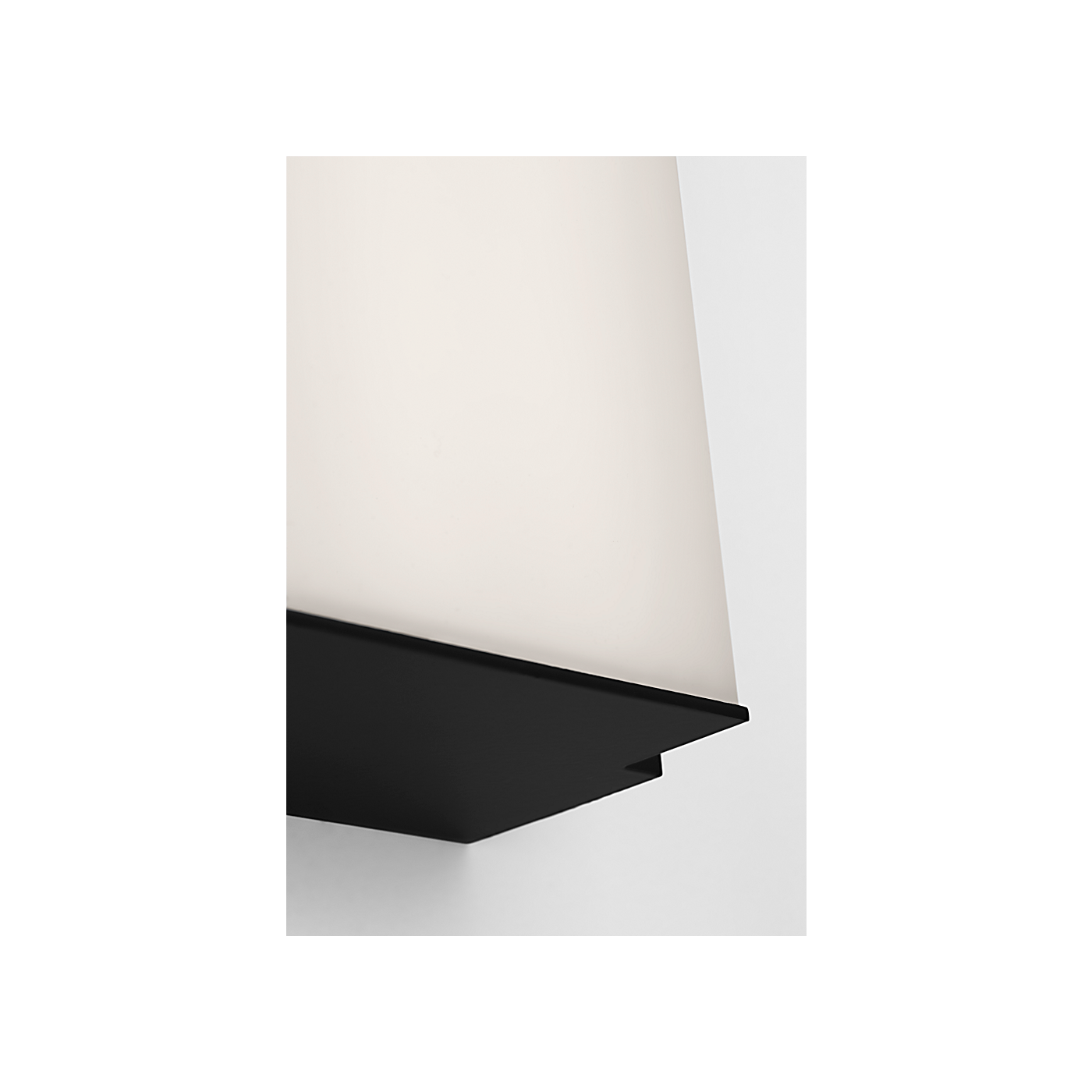 Visual Comfort Panna 18 Led Vanity