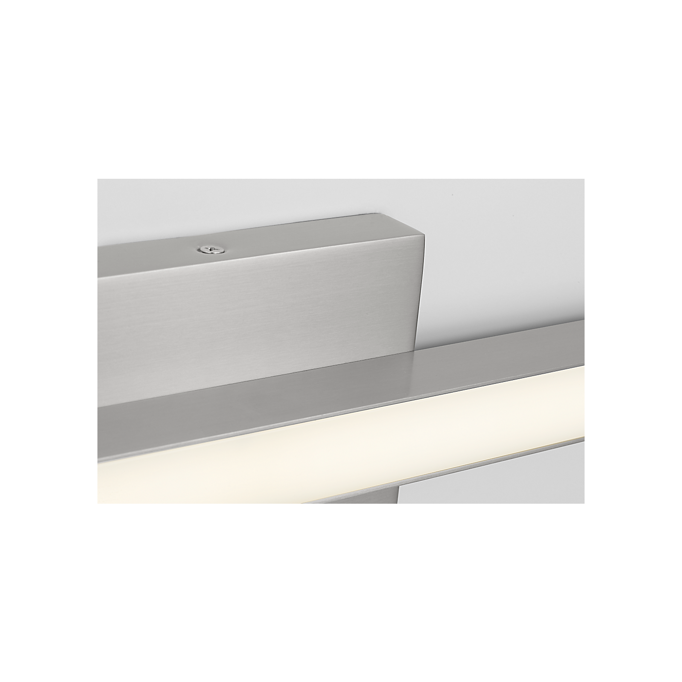 Visual Comfort Marque 30 Led Vanity