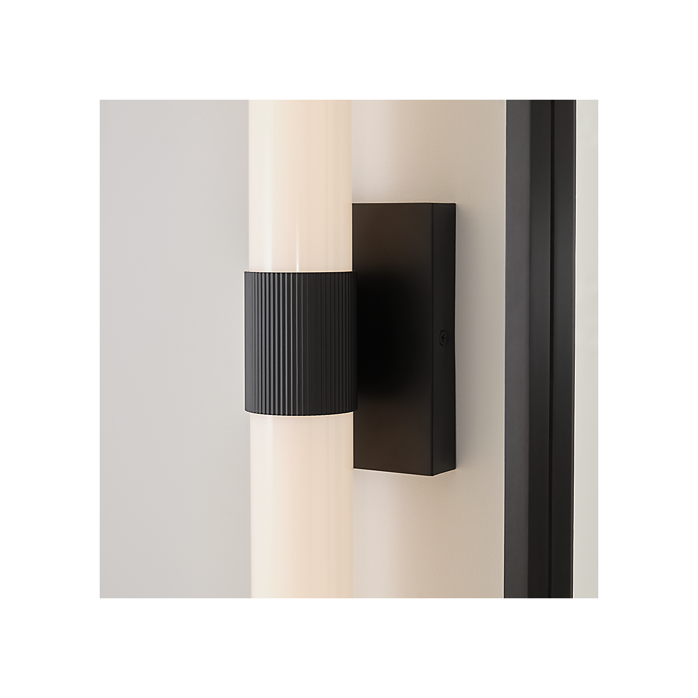 Visual Comfort Sarco 24 Led Vanity
