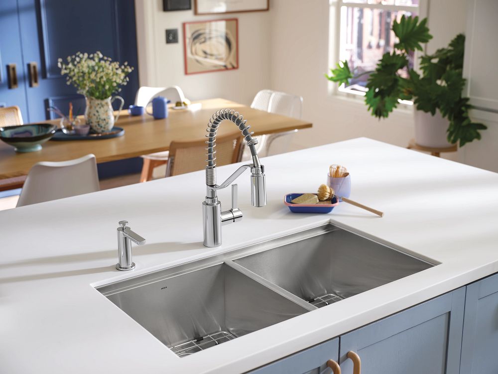 Genta LX One-Handle Pre-Rinse Spring Pulldown Kitchen Faucet