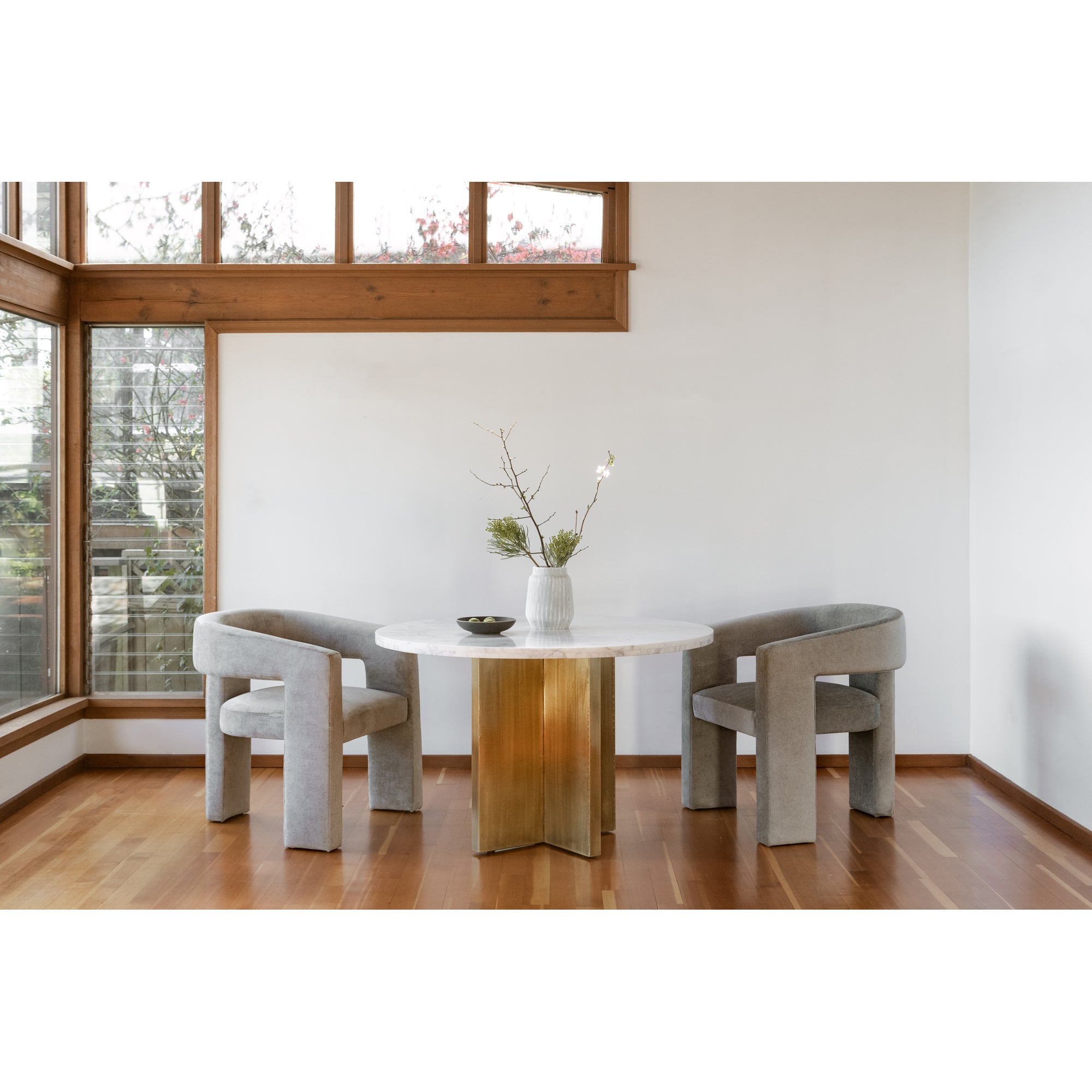 Moes Graze Dining Table White GZ-1144-18-0