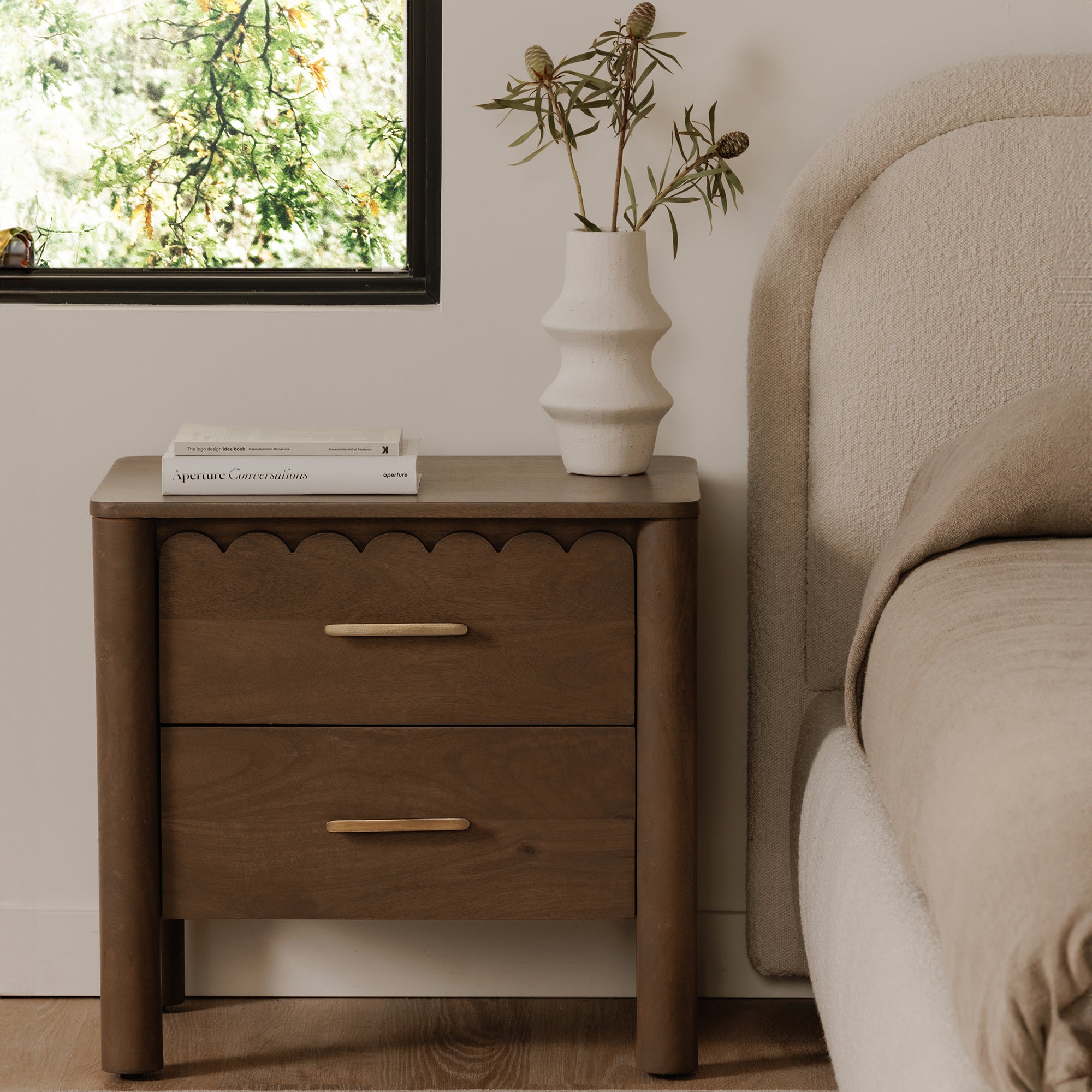 Moes Wiley Nightstand Vintage Brown GZ-1171-03