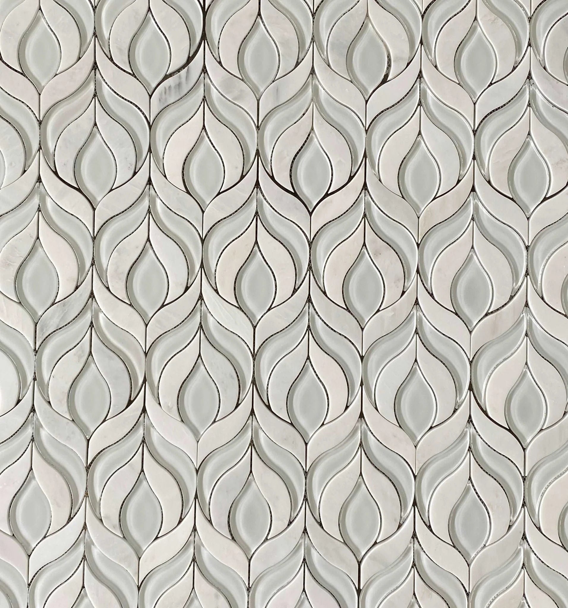 Botanica Waterjet Mosaic Arabescato and White Glass Clear