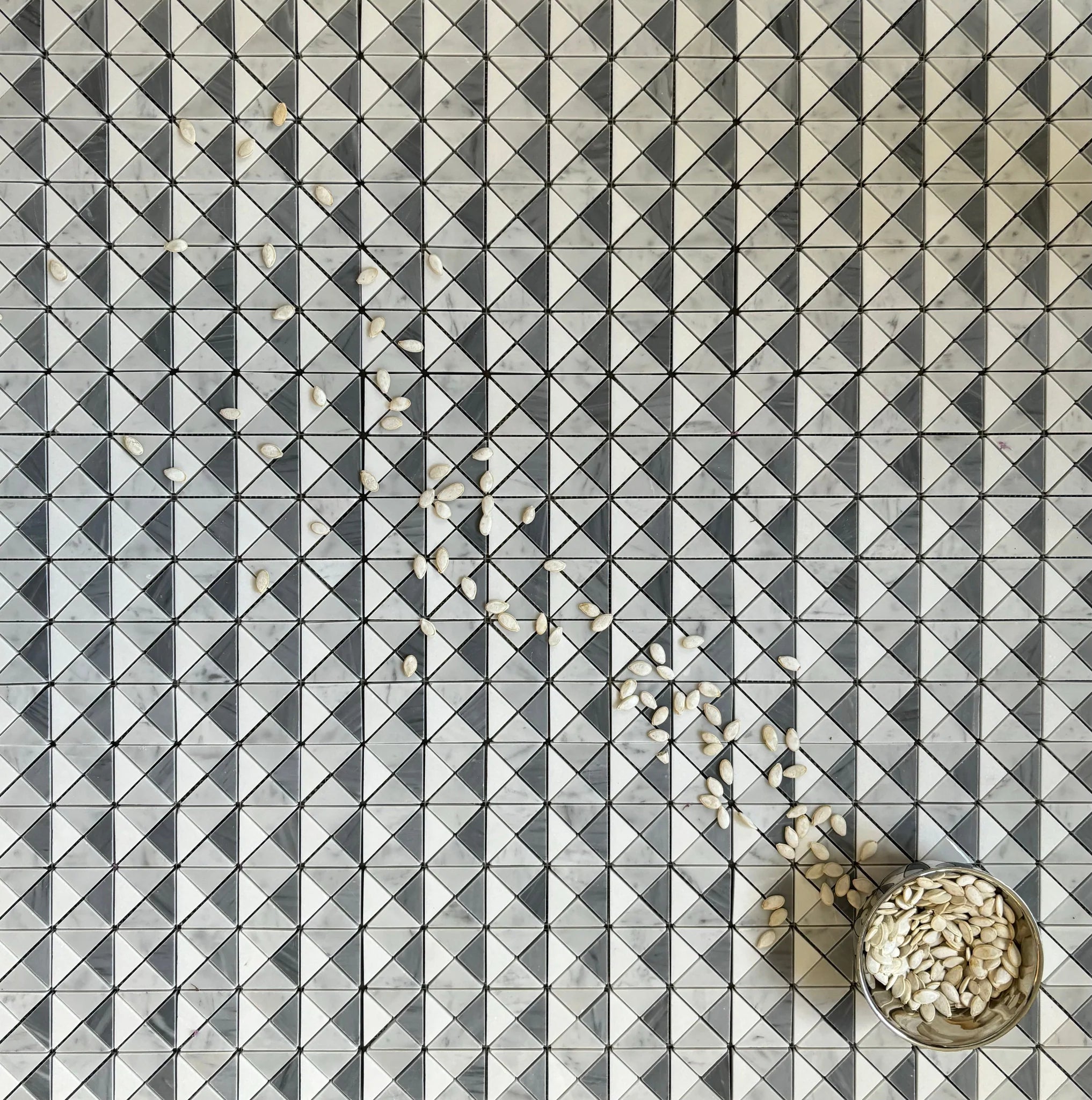 TRIANGLE BLEND BIANCO CARRARA & BARDIGLIO & THASSOS MARBLE MOSAIC POLISHED