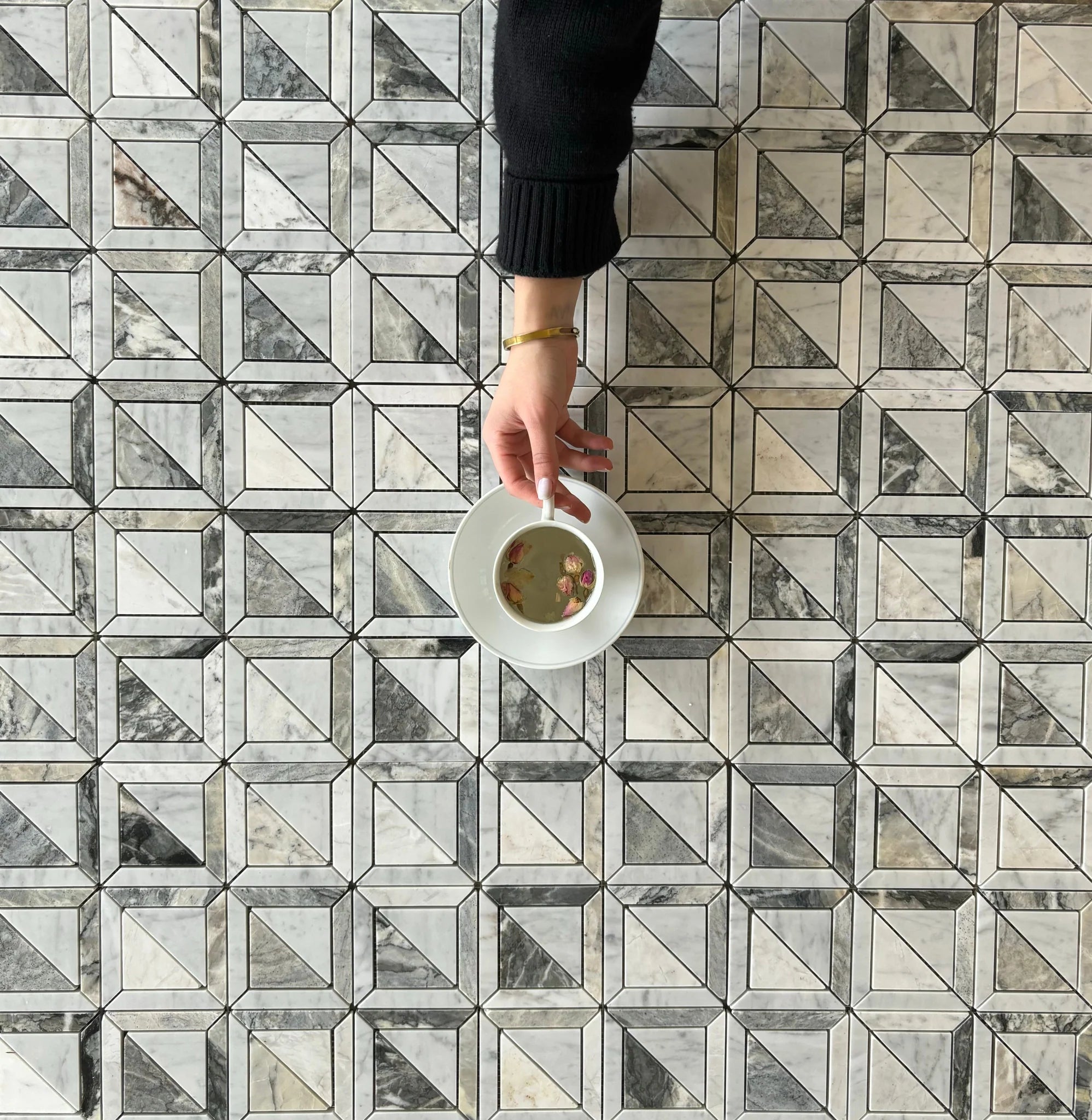LATTICE SINEERO & BIANCO CARRARA MARBLE MOSAIC POLISHED