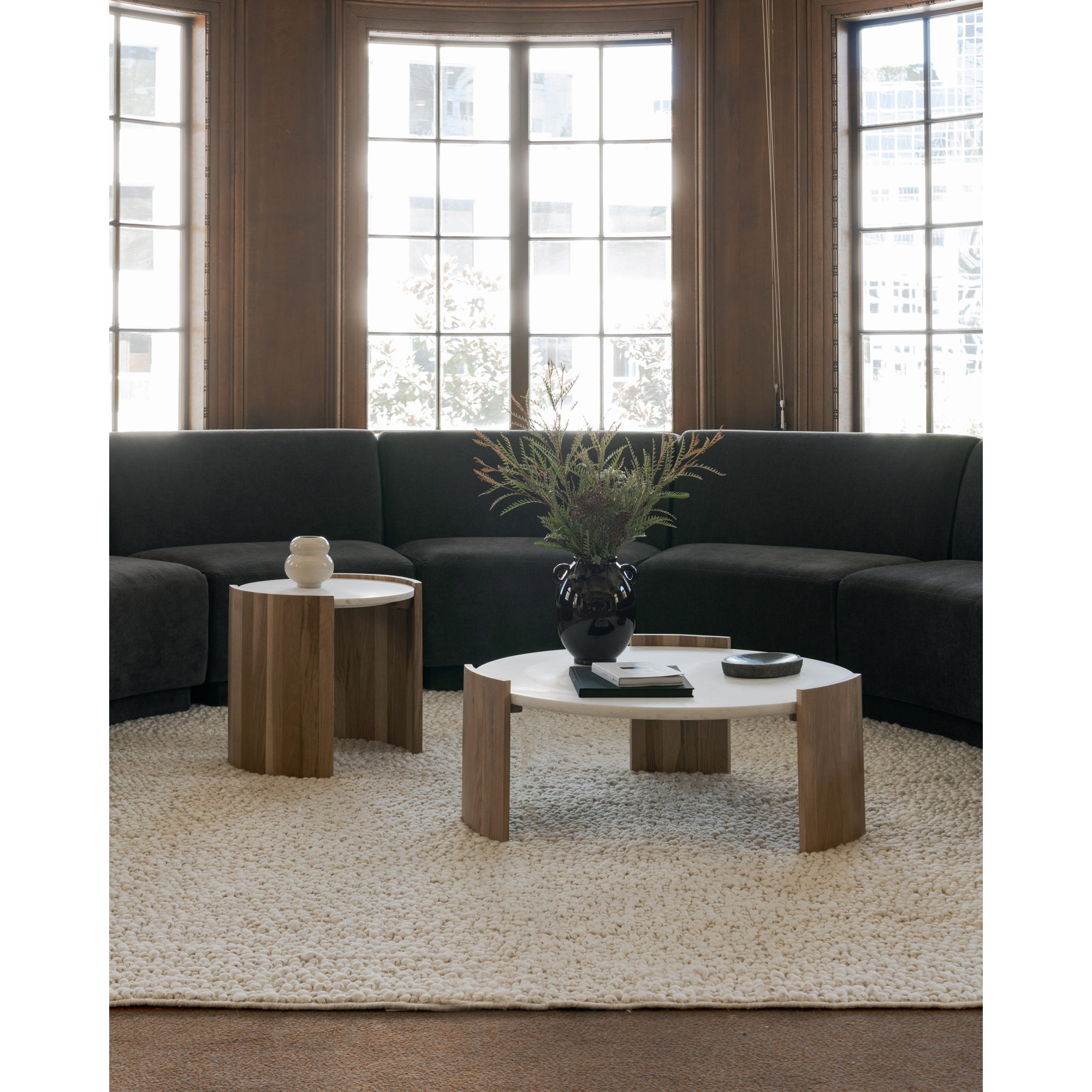 Moes Dala Side Table White JD-1038-18-0