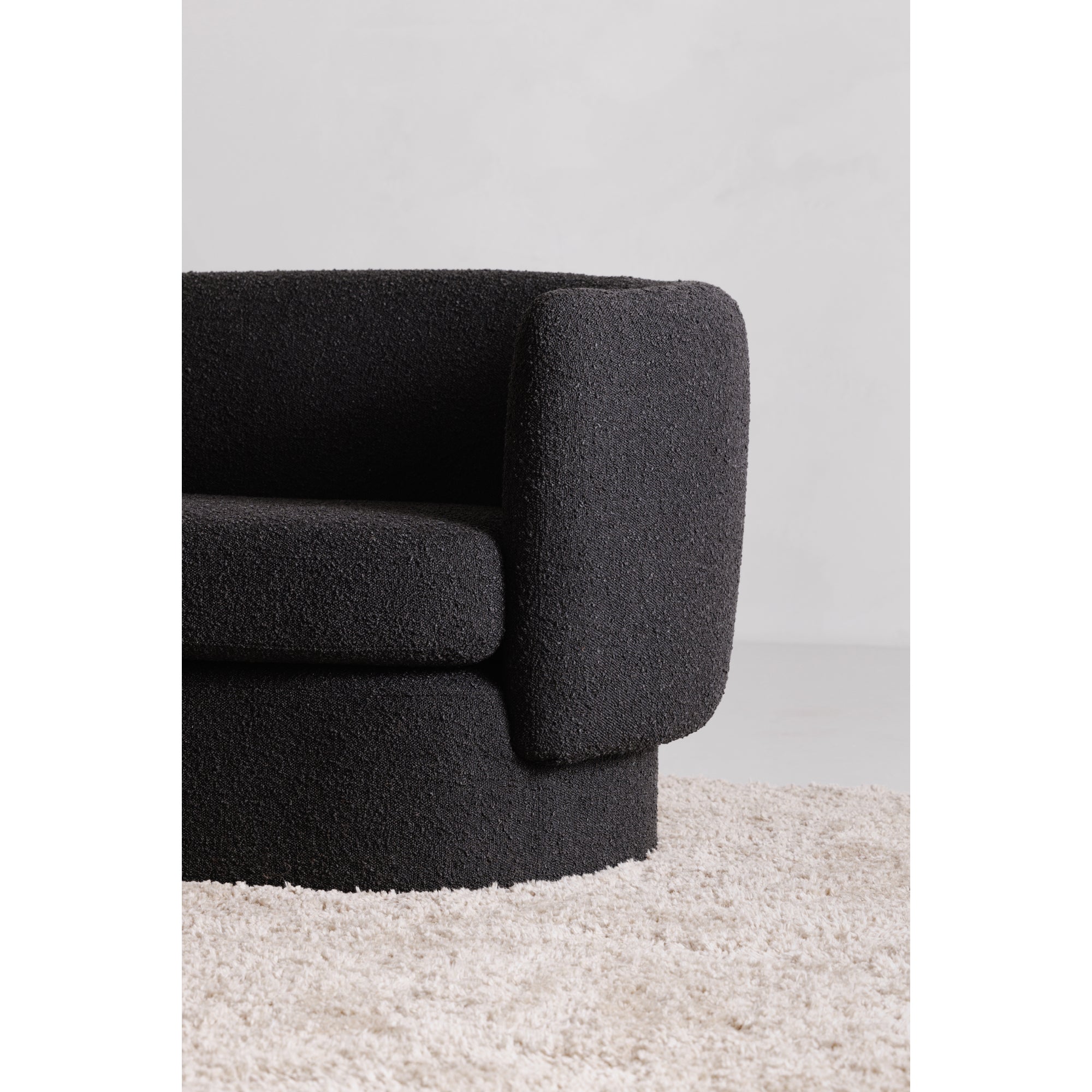 Moes Koba Sofa Maya Black JM-1001-02