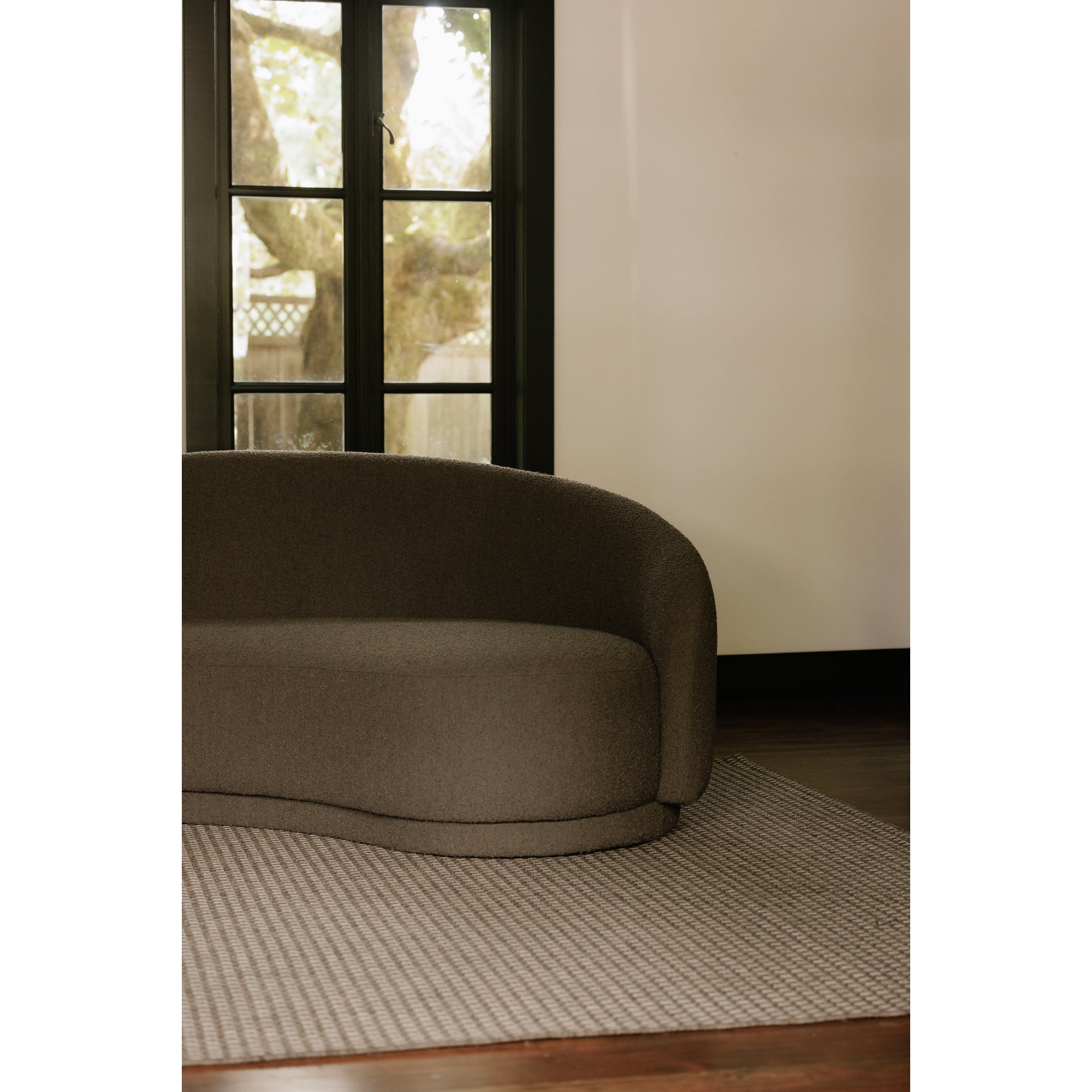 Moes Excelsior Sofa Warm Taupe JM-1009-39