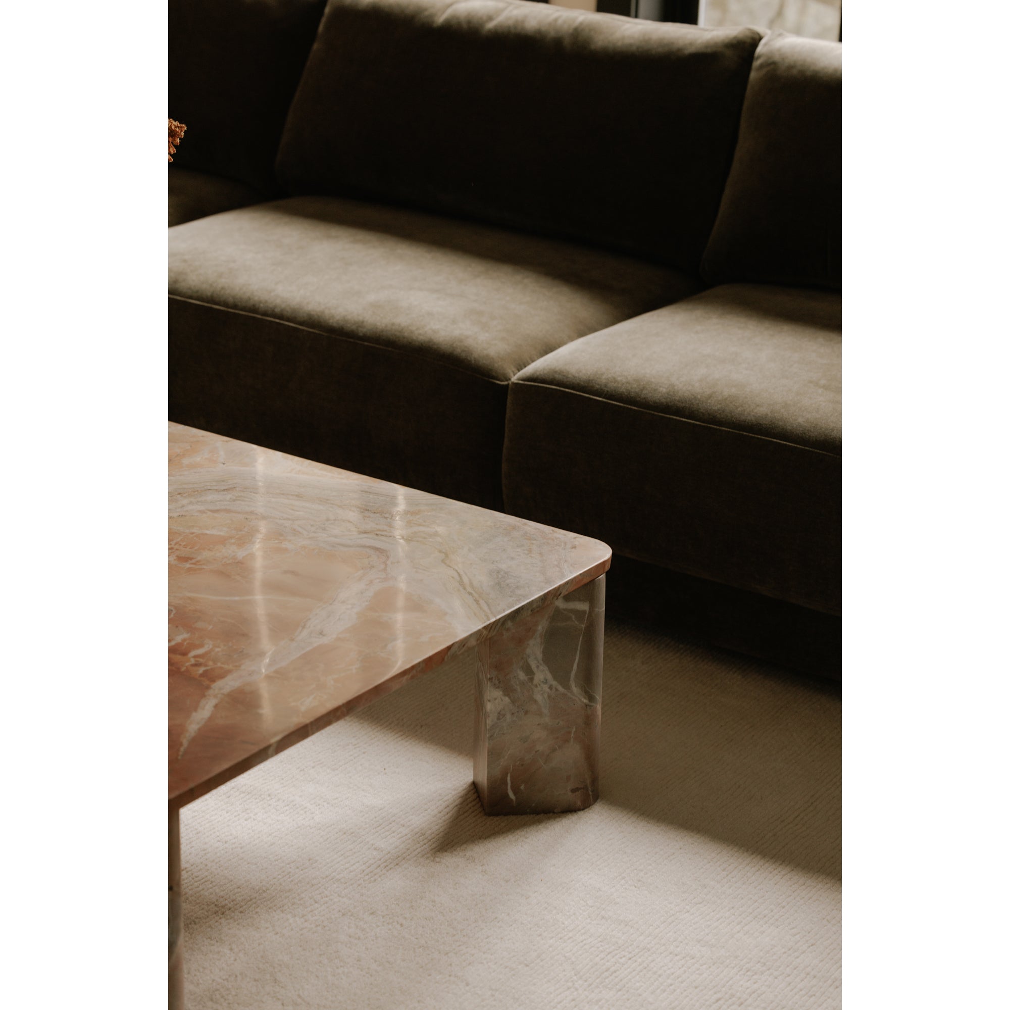Moes Bryn Sectional Right Heritage Cedar Green JM-1027-27-R-0
