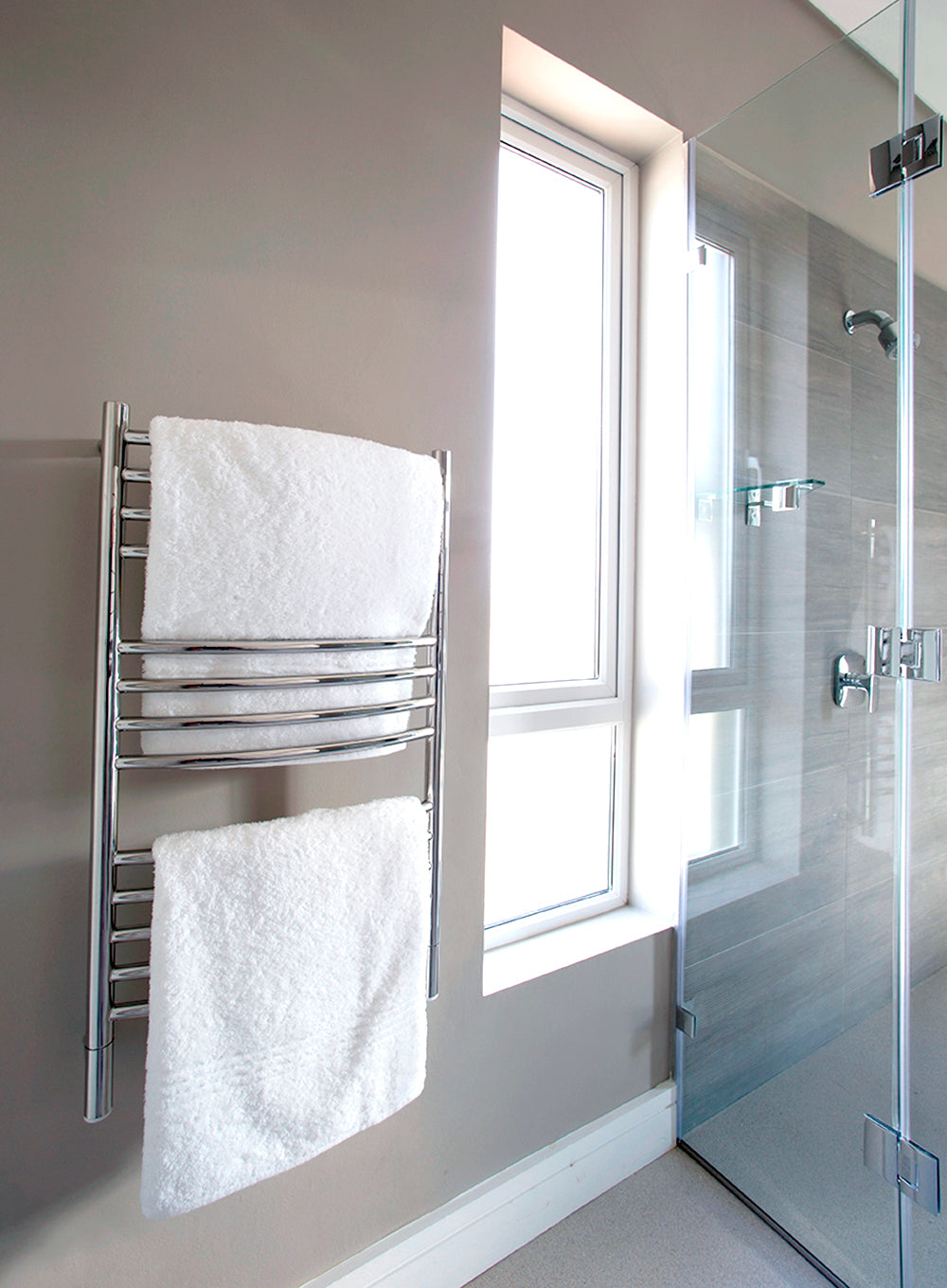 Amba Jeeves Model C Curved 13 Bar Hardwired Towel Warmer
