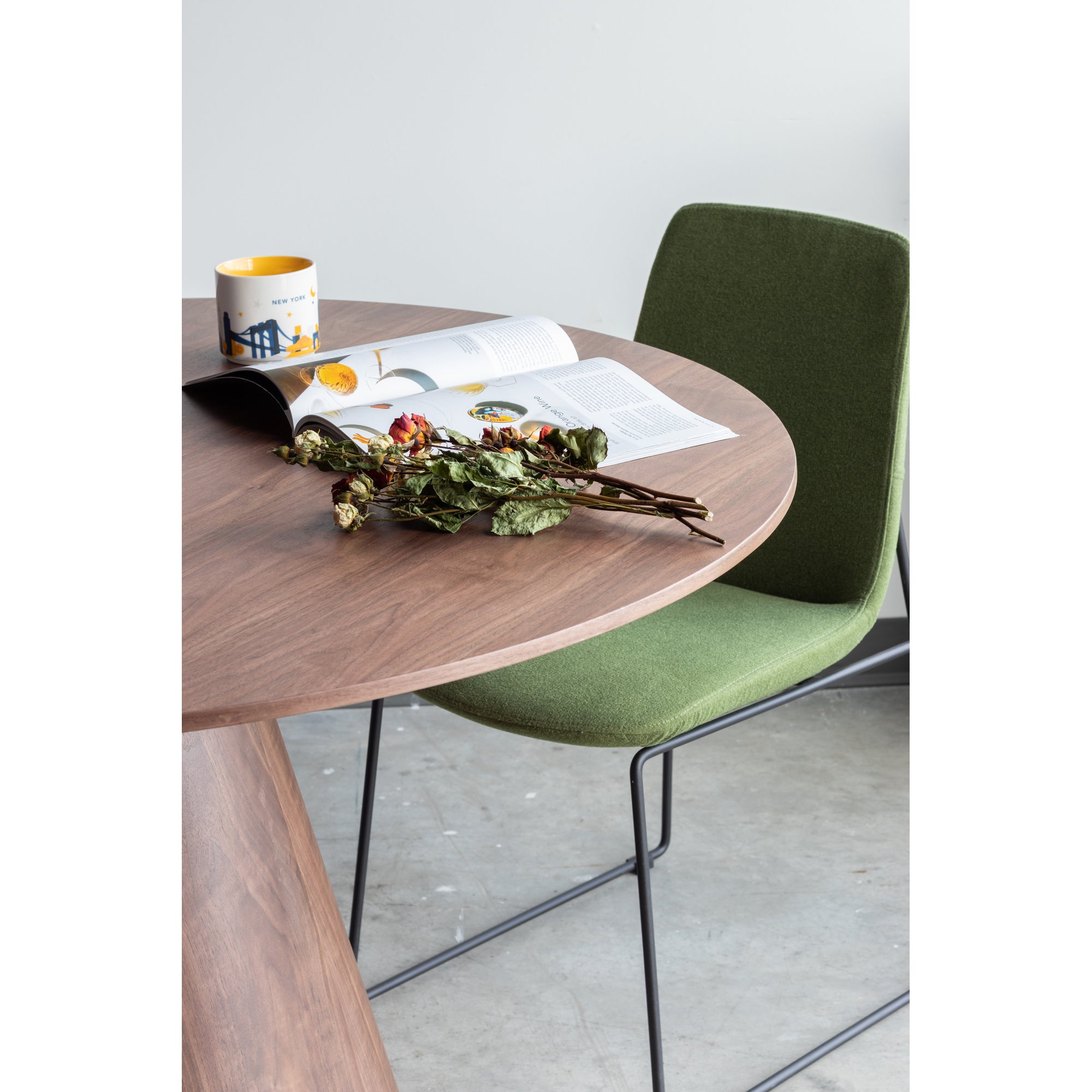 Moes Otago 47In Round Dining Table Walnut KC-1028-03-0