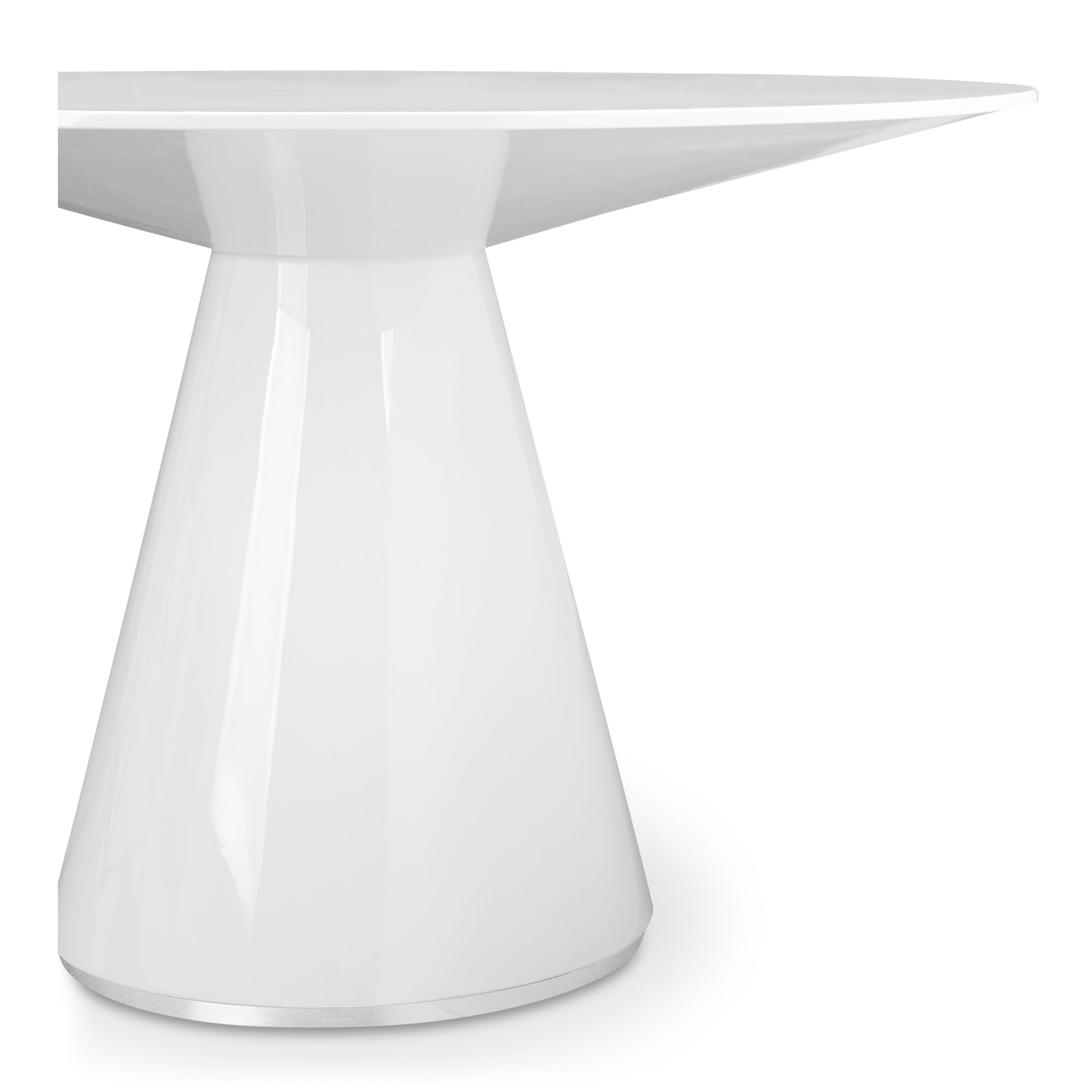 Moes Otago 47In Round Dining Table White KC-1028-18-0