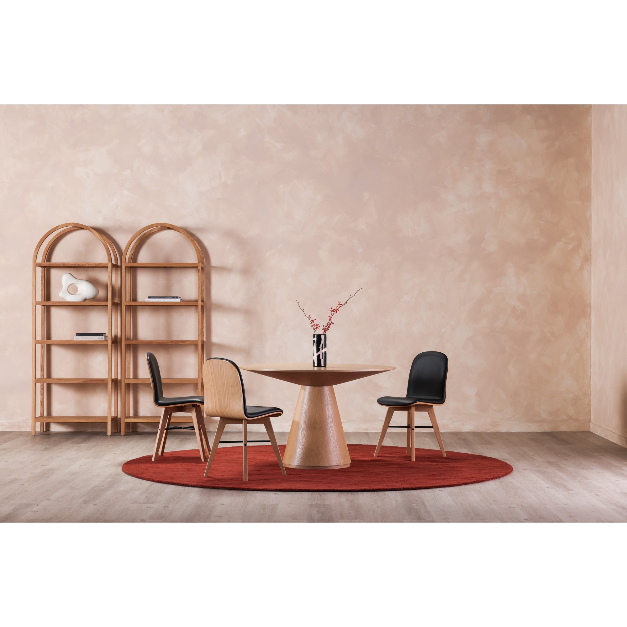 Moes Otago 47In Round Dining Table Oak KC-1028-24-0
