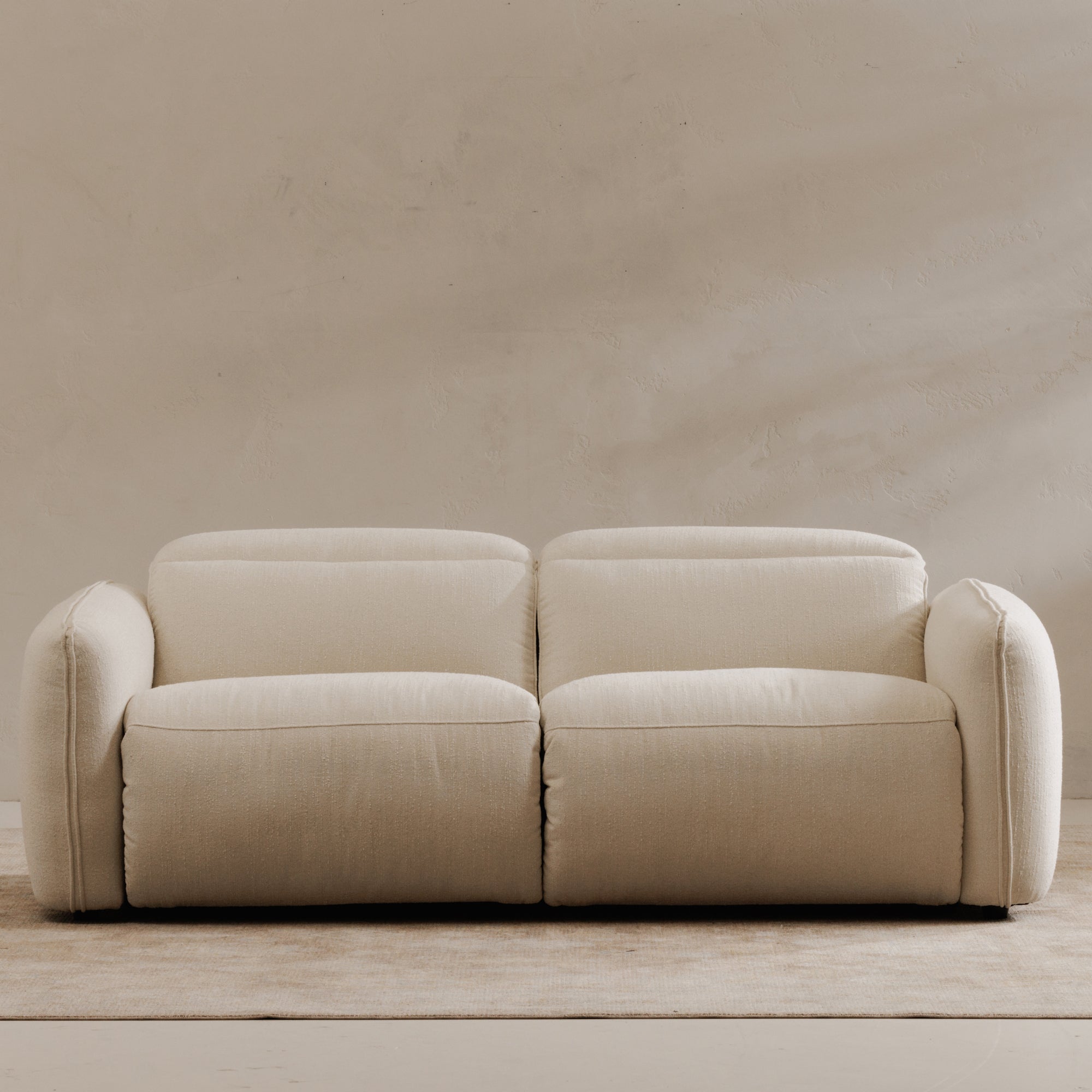 Moes Eli Power Recliner Sofa Warm White KQ-1028-18-USA