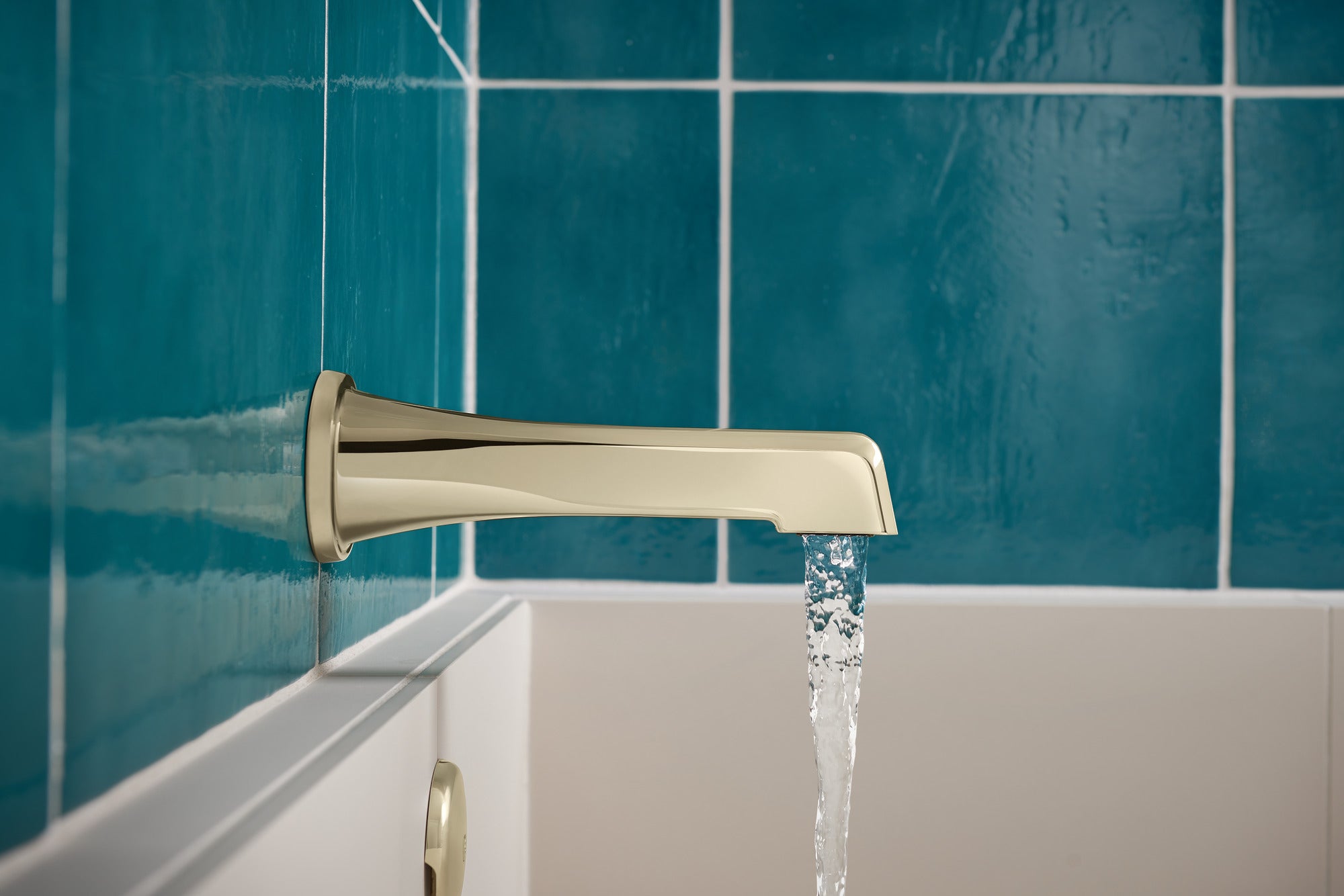 Brizo Levoir™ Non-Diverter Tub Spout