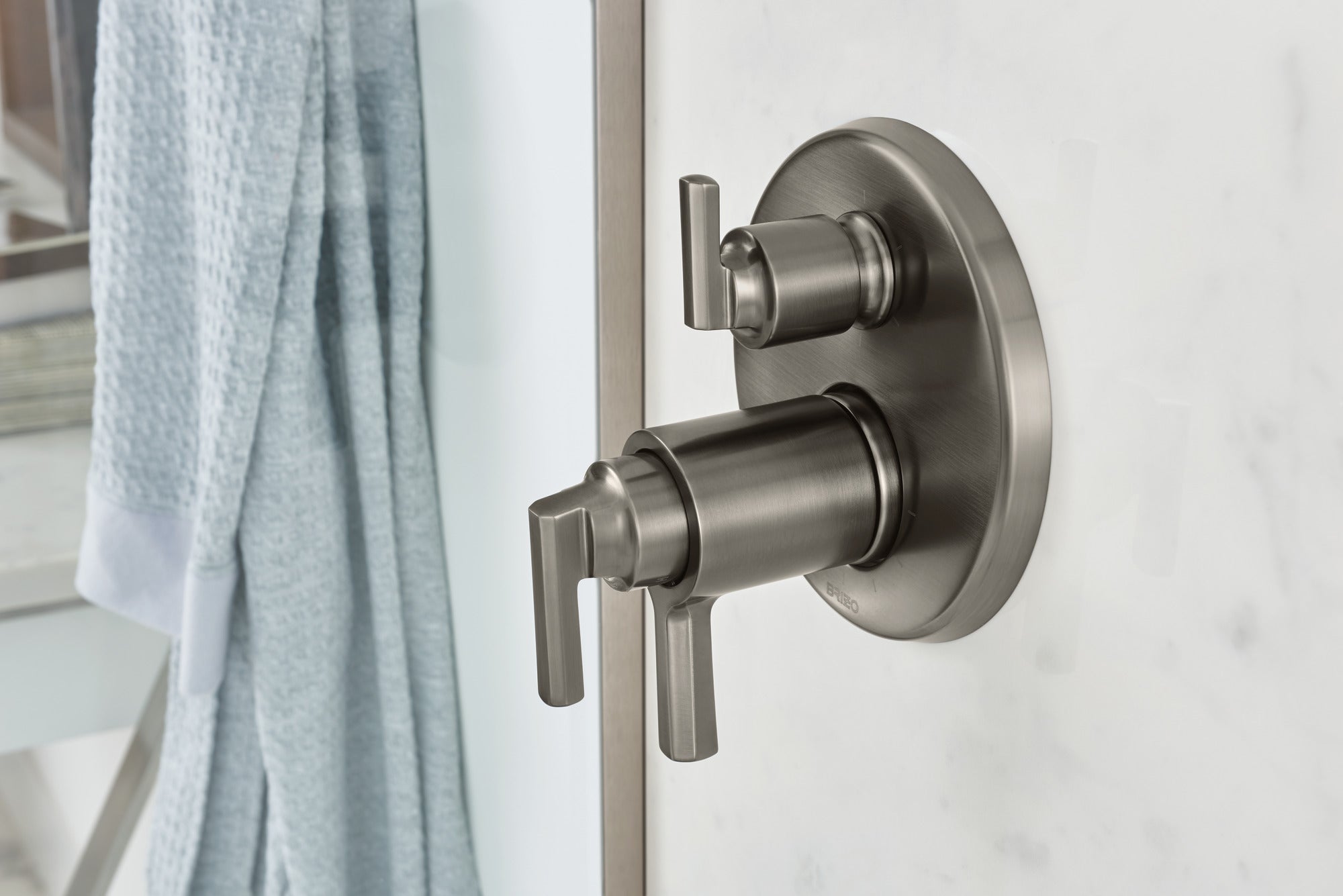 Brizo Levoir™ Tempassure® Thermostatic Valve With Integrated 6-Function Diverter Trim