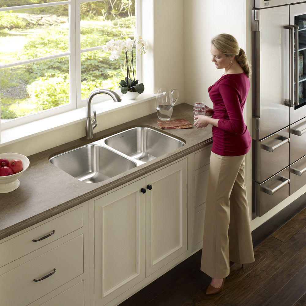 Houzer Medallion 31 inch Stainless Steel Undermount 50/50 Double Bowl Kitchen Sink - MD-3109