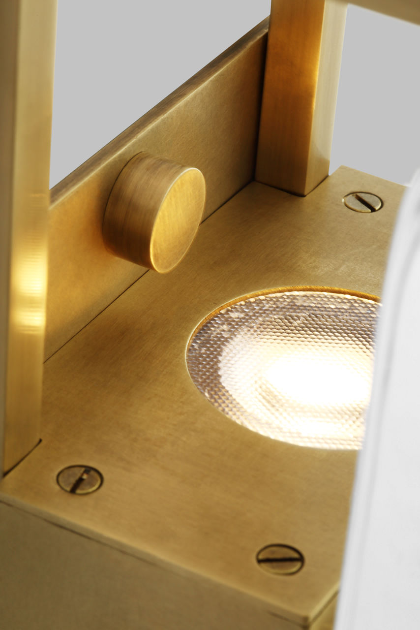 Duelle Medium Wall Sconce