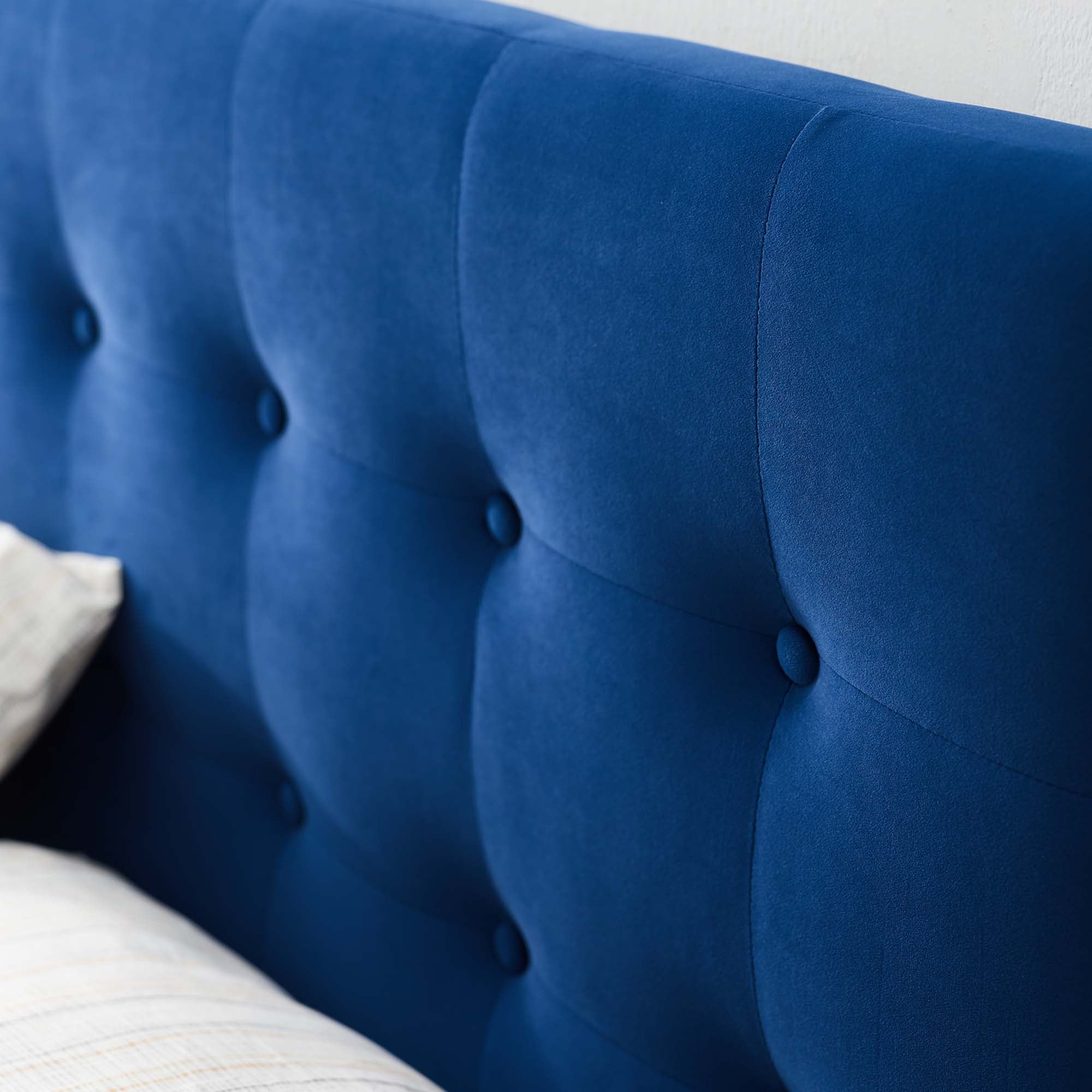 Modway Emily Biscuit Tufted Performance Velvet Queen Headboard