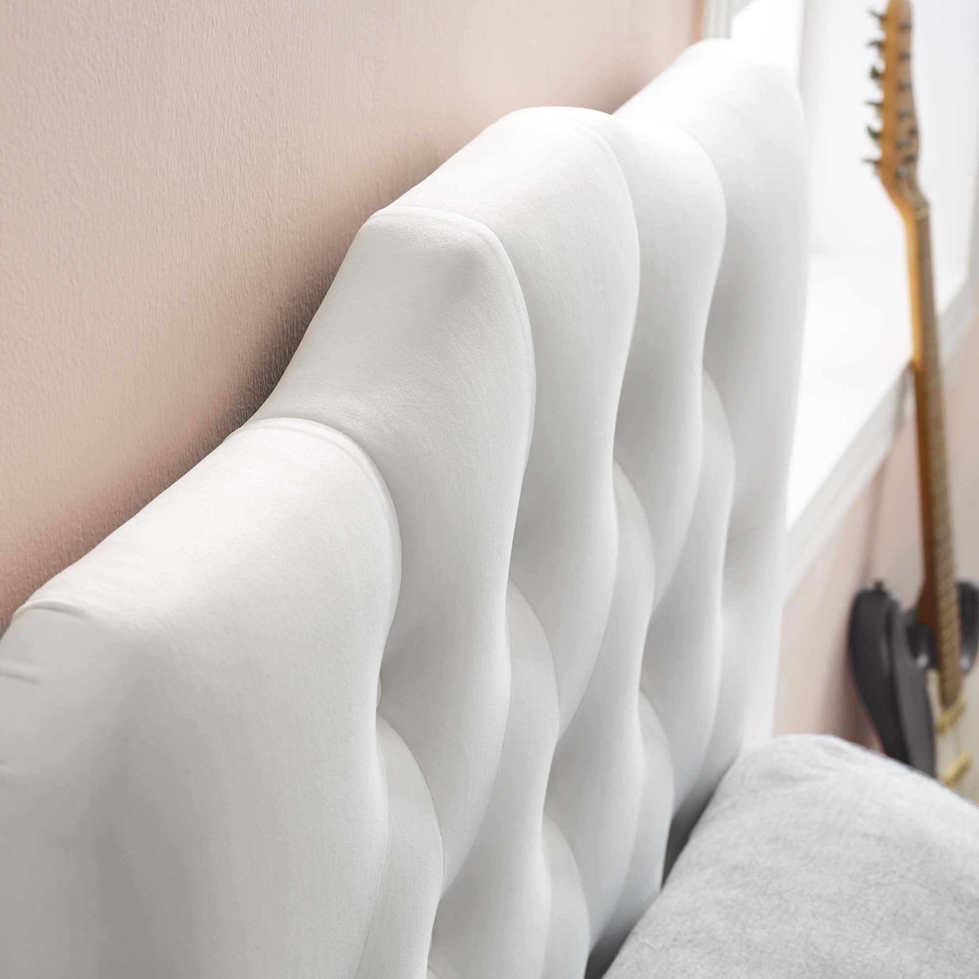 Modway Annabel Diamond Tufted Performance Velvet Twin Headboard