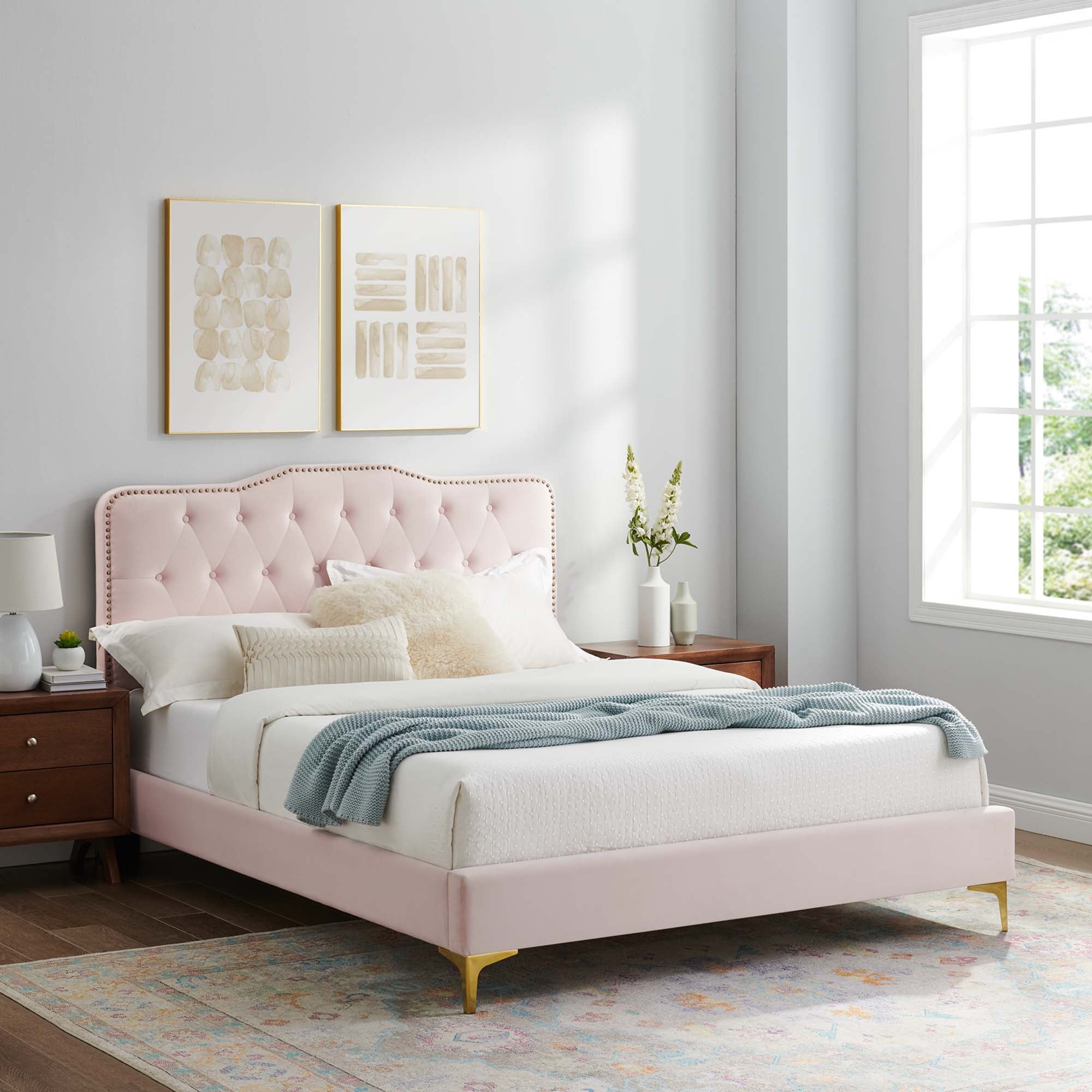 Modway Amber Performance Velvet Queen Platform Bed