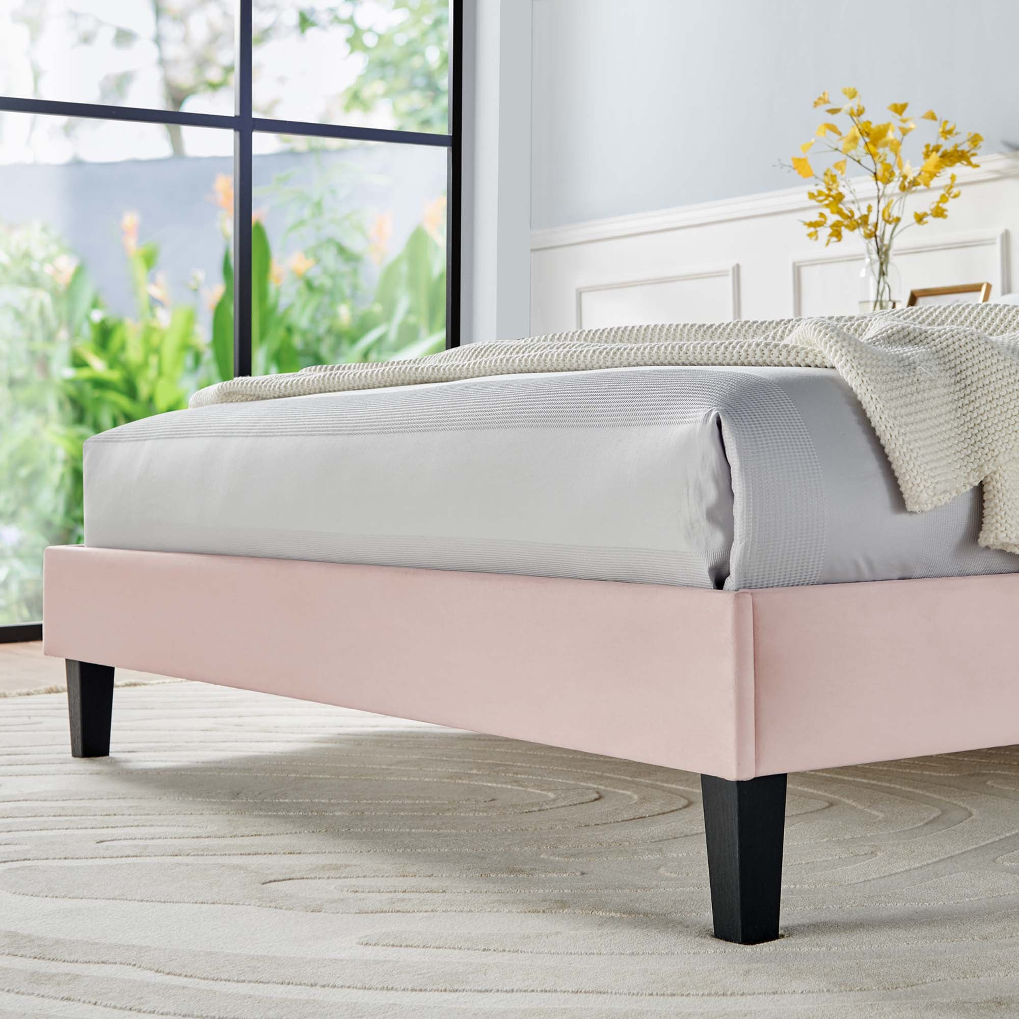 Modway Daisy Performance Velvet Twin Platform Bed