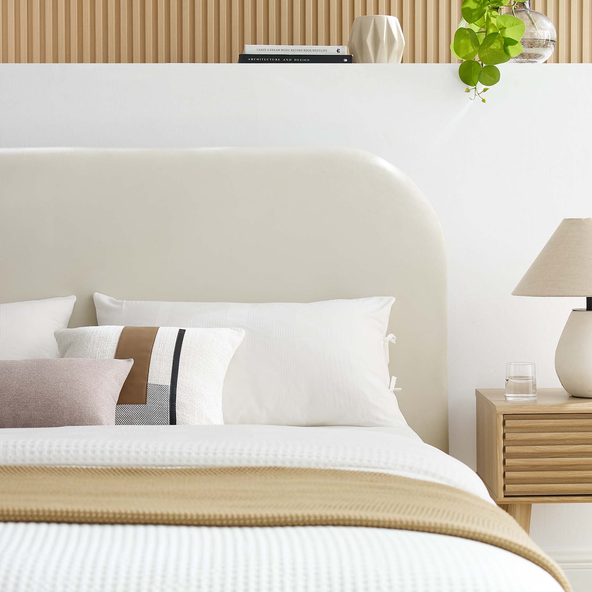 Modway Keynote Performance Velvet Curved King Platform Bed