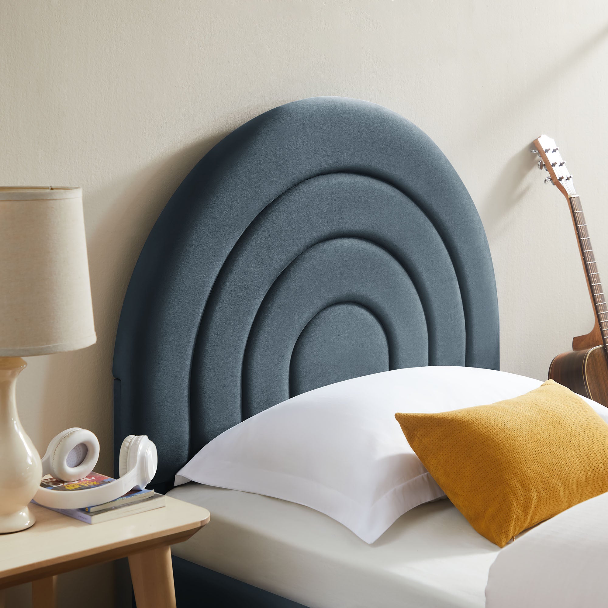 Modway Solana Arched Performance Velvet Twin Platform Bed