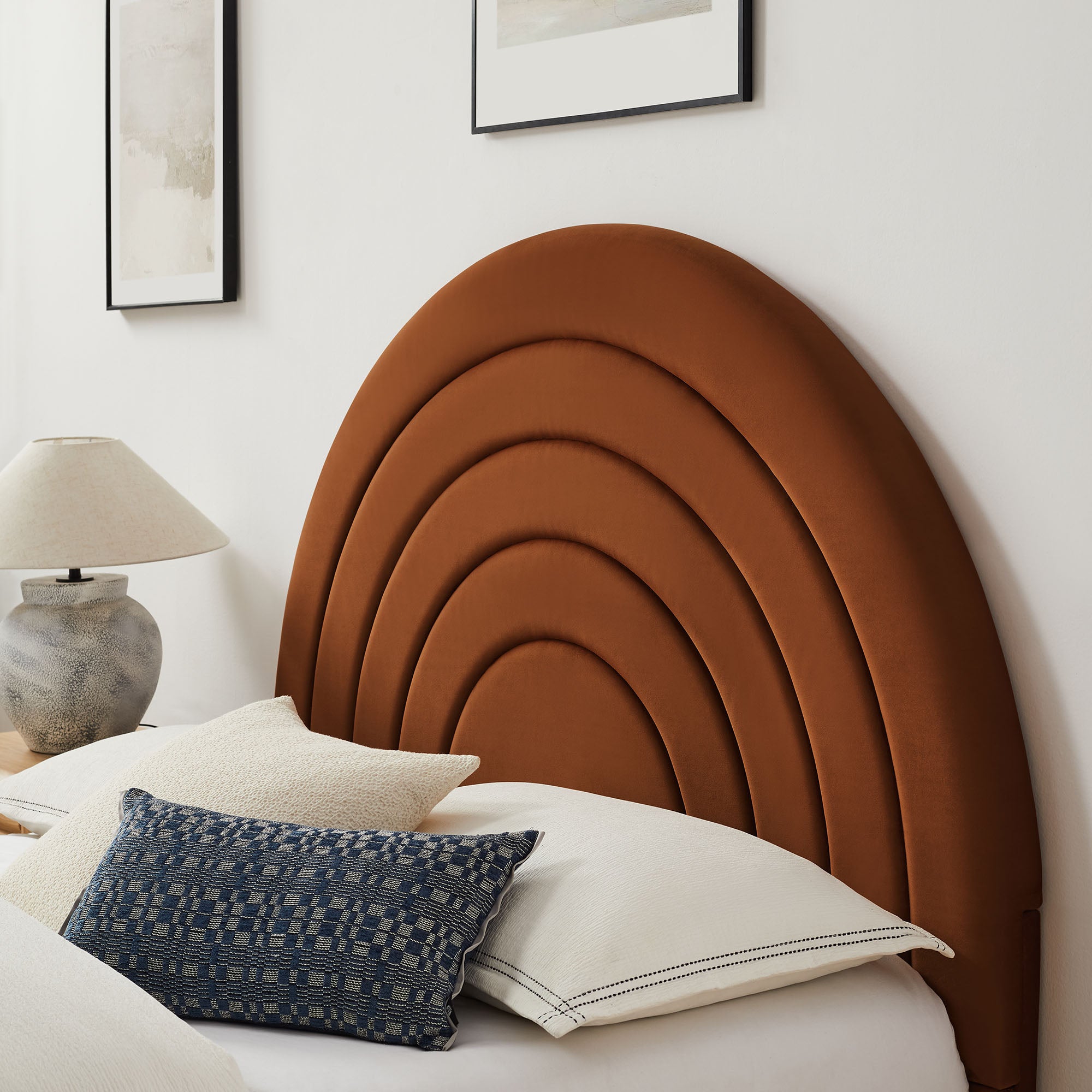 Modway Solana Arched Performance Velvet Queen Platform Bed