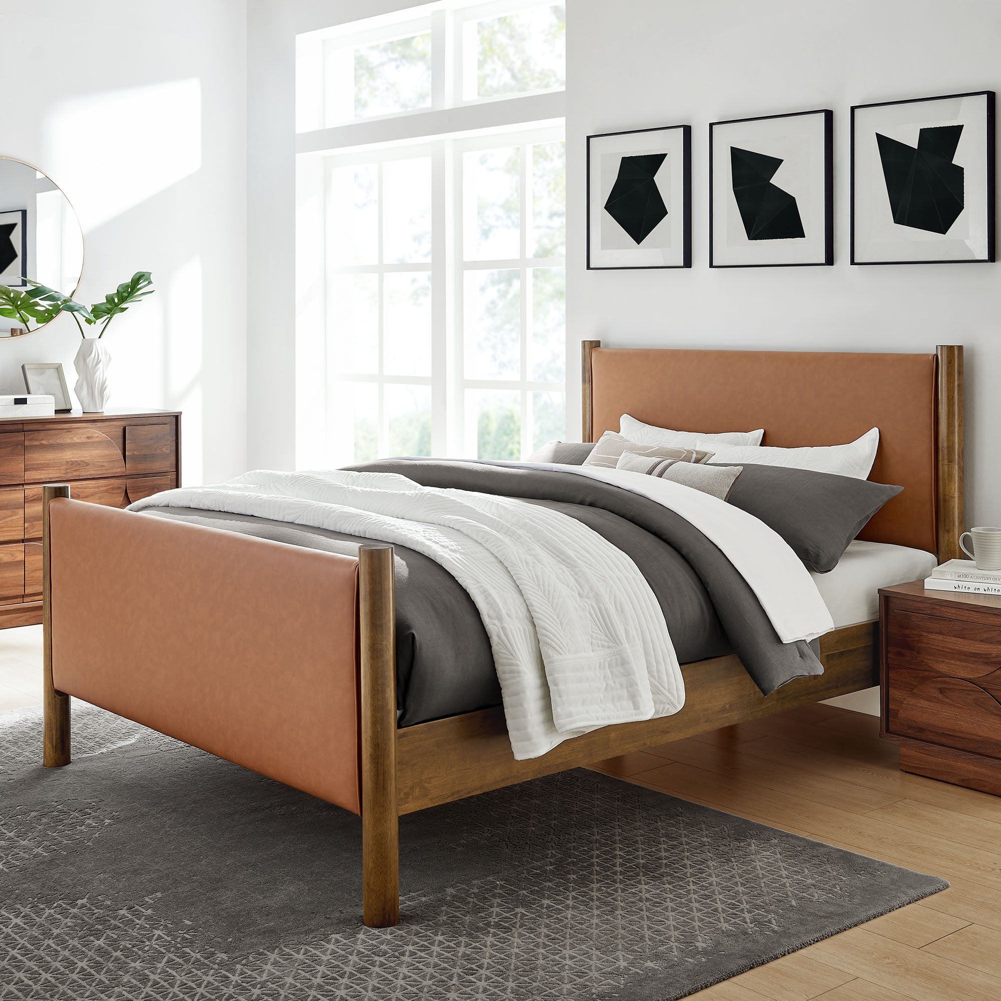 Modway Maven King Size Vegan Leather Upholstered Platform Bed