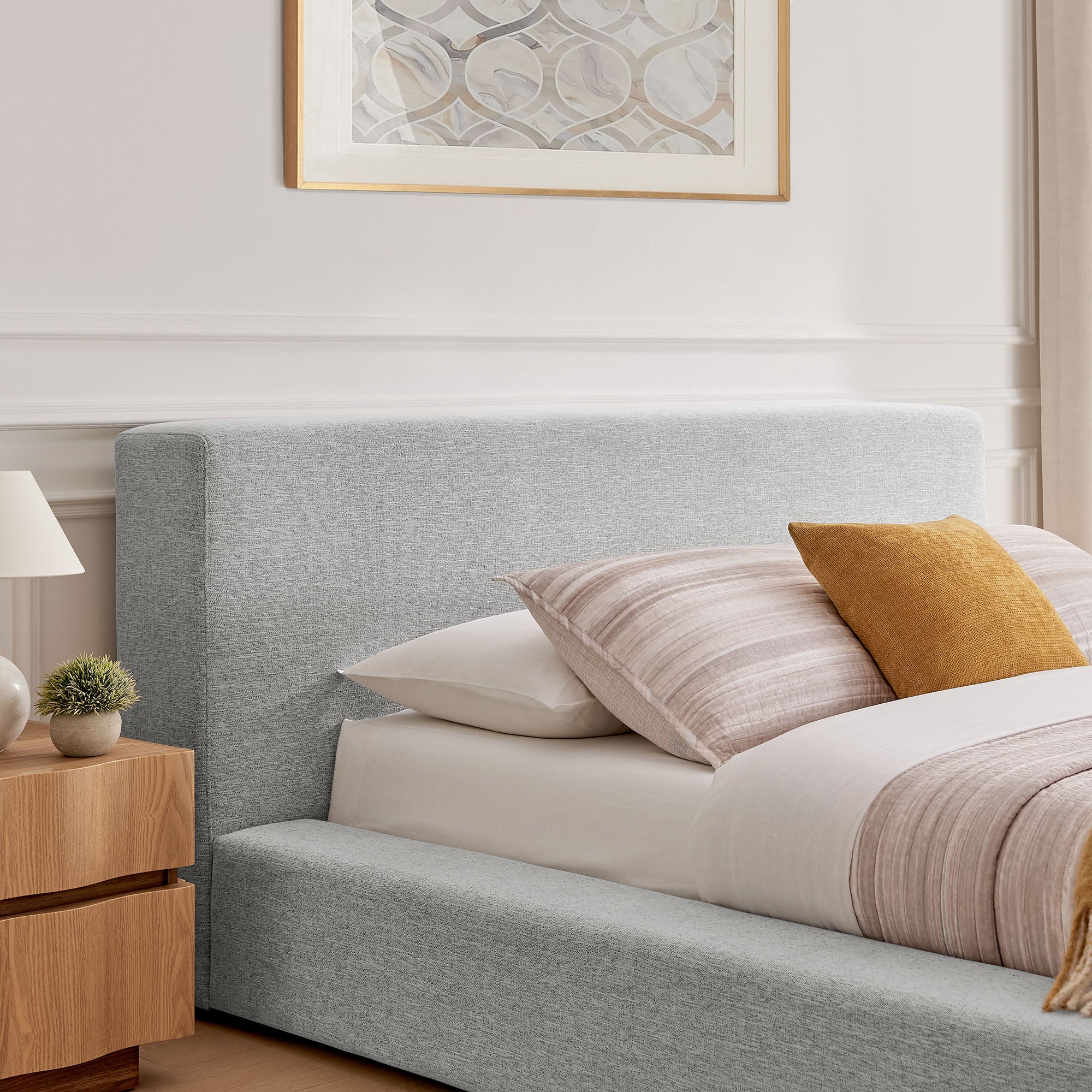 Modway Luma Chenille Upholstered Queen Platform Bed Frame